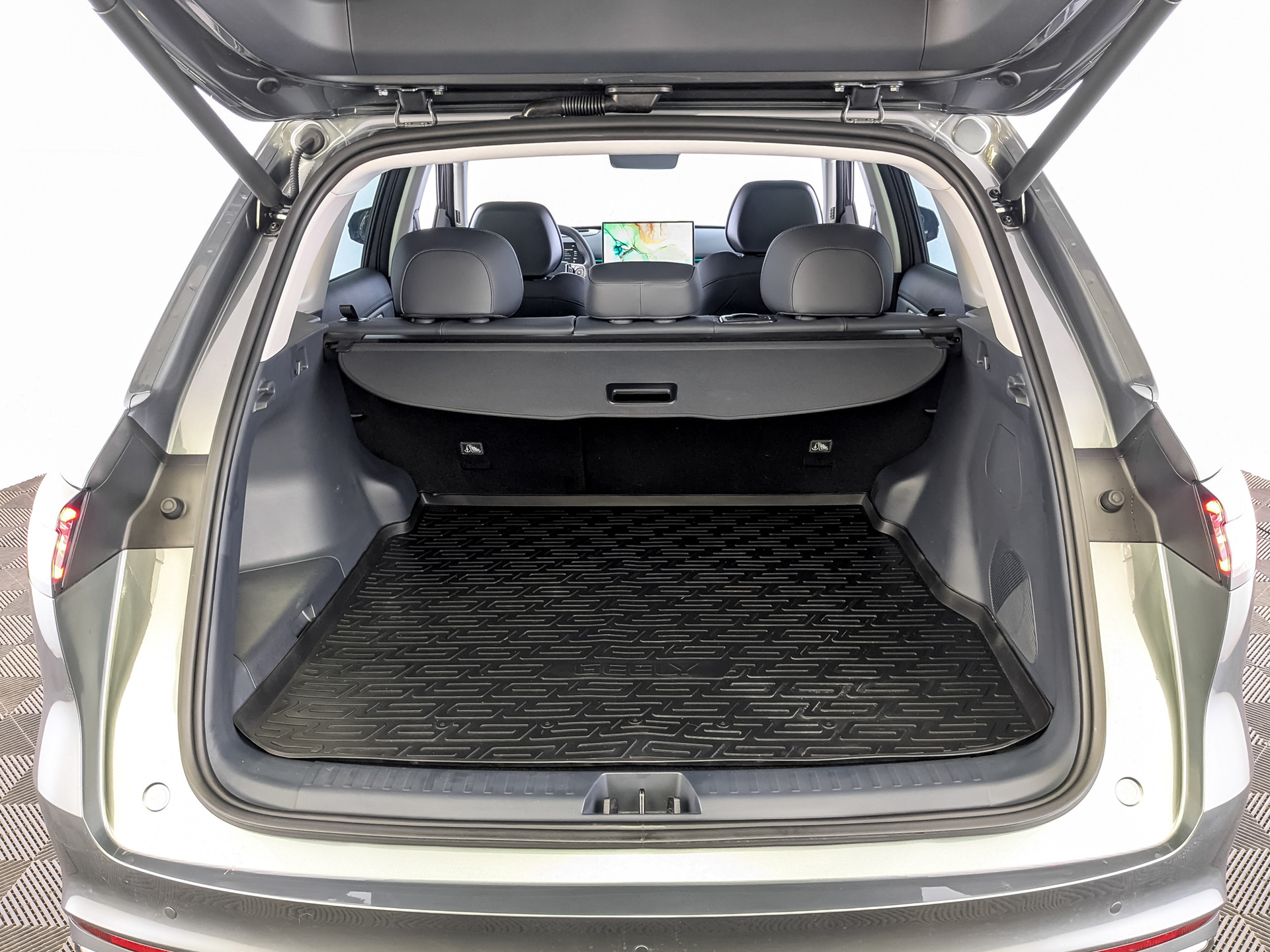 GEELY EX5 EM 1.50 (167 л.с), автомат, 2026, пробег 5 284 км