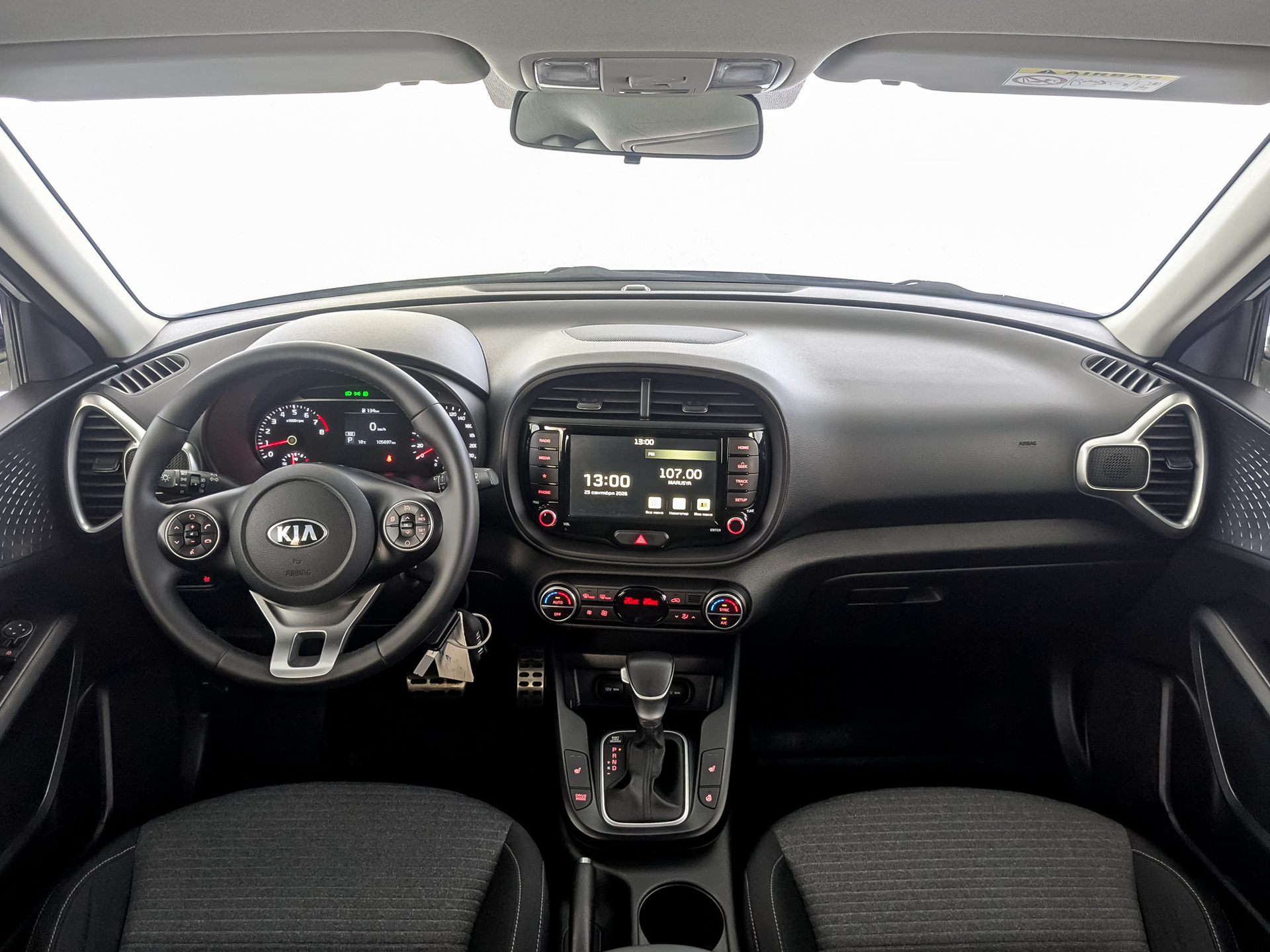 KIA Soul 1.60 (123 л.с), автомат, 2021, пробег 106 000 км