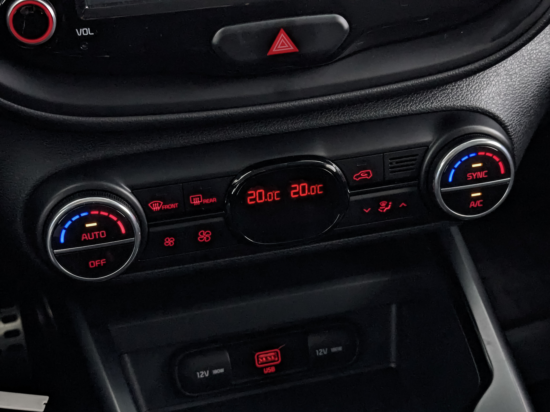KIA Soul 1.60 (123 л.с), автомат, 2021, пробег 106 000 км