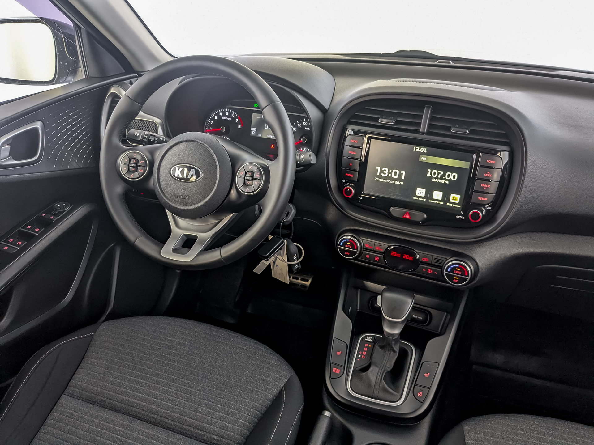 KIA Soul 1.60 (123 л.с), автомат, 2021, пробег 106 000 км
