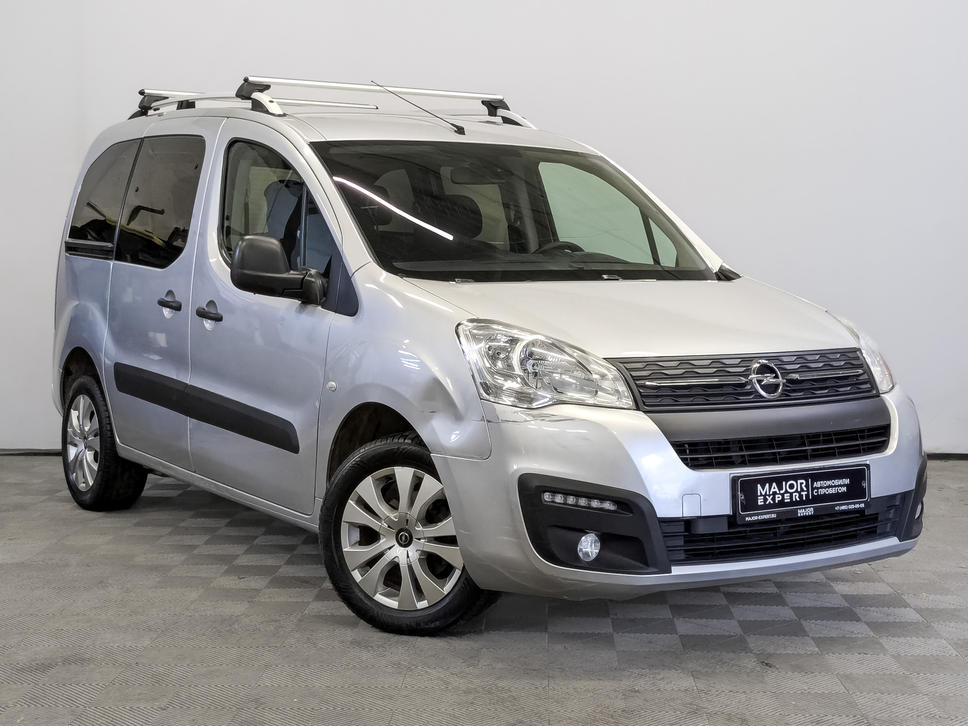 OPEL Combo 1.60 (115 л.с), автомат, 2021, пробег 82 804 км