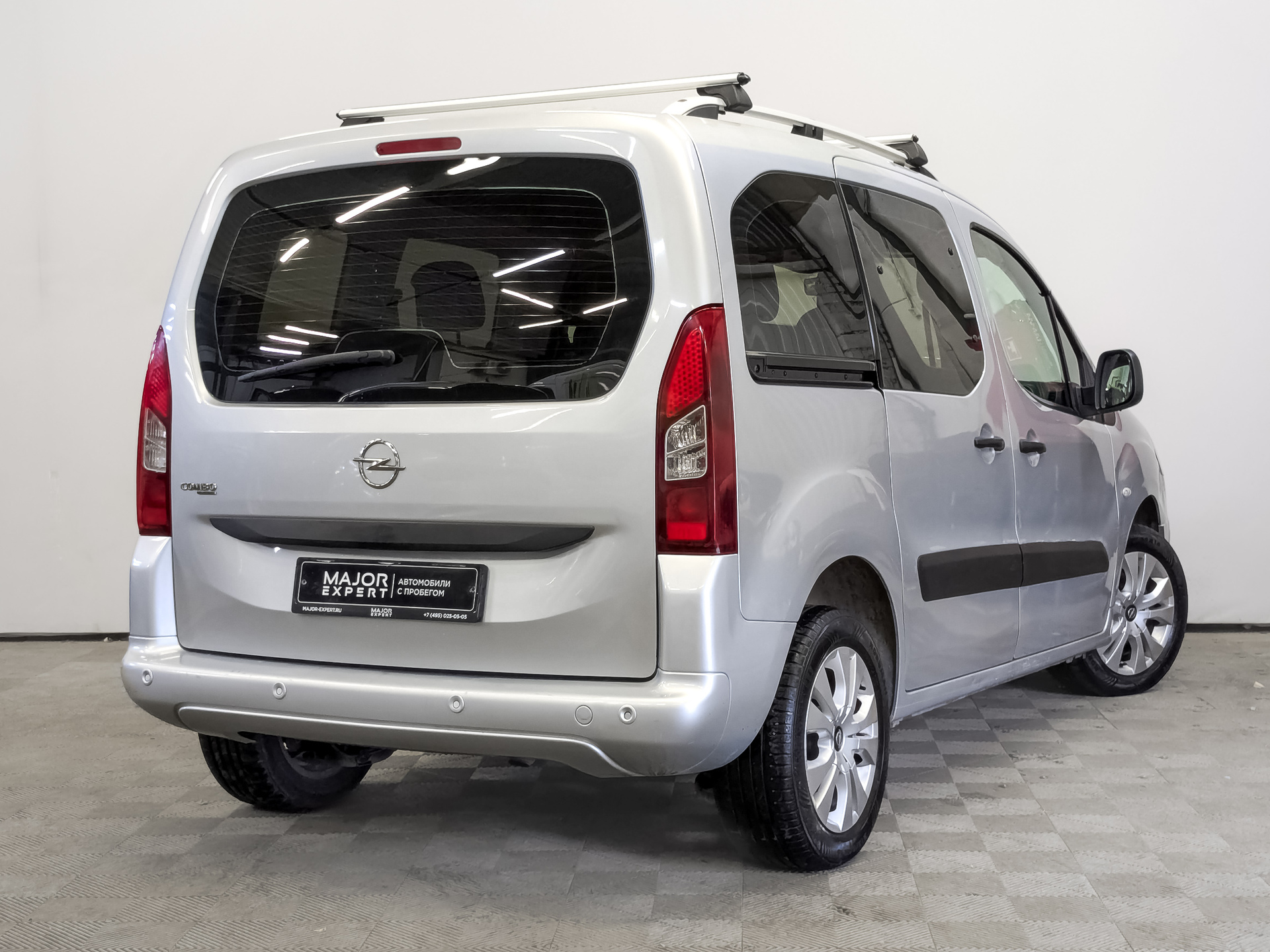 OPEL Combo 1.60 (115 л.с), автомат, 2021, пробег 82 804 км