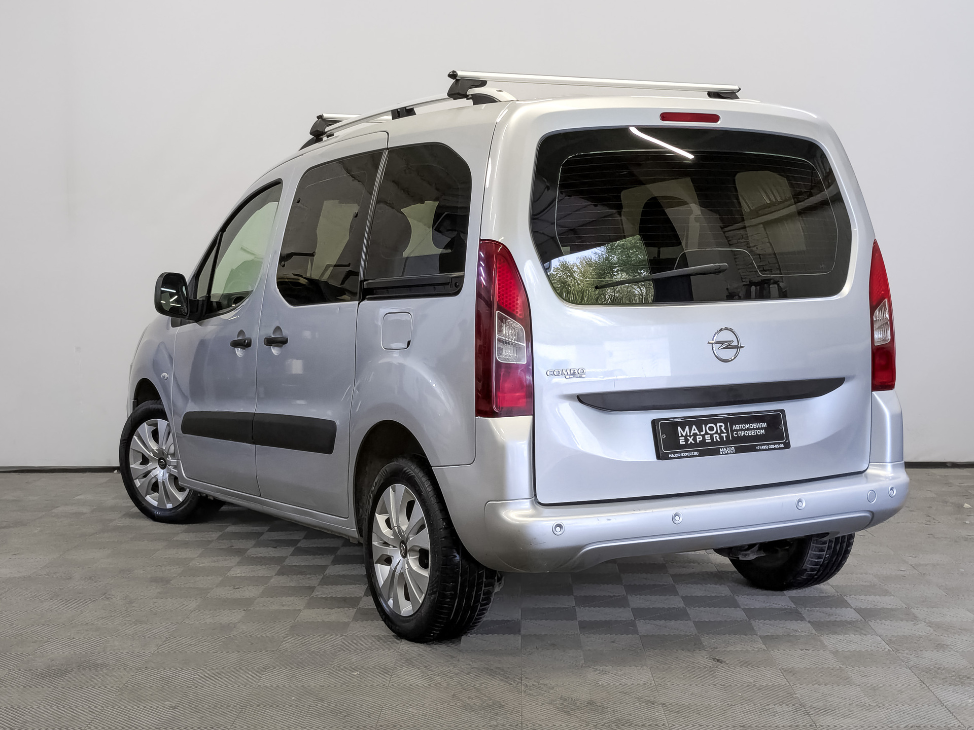 OPEL Combo 1.60 (115 л.с), автомат, 2021, пробег 82 804 км