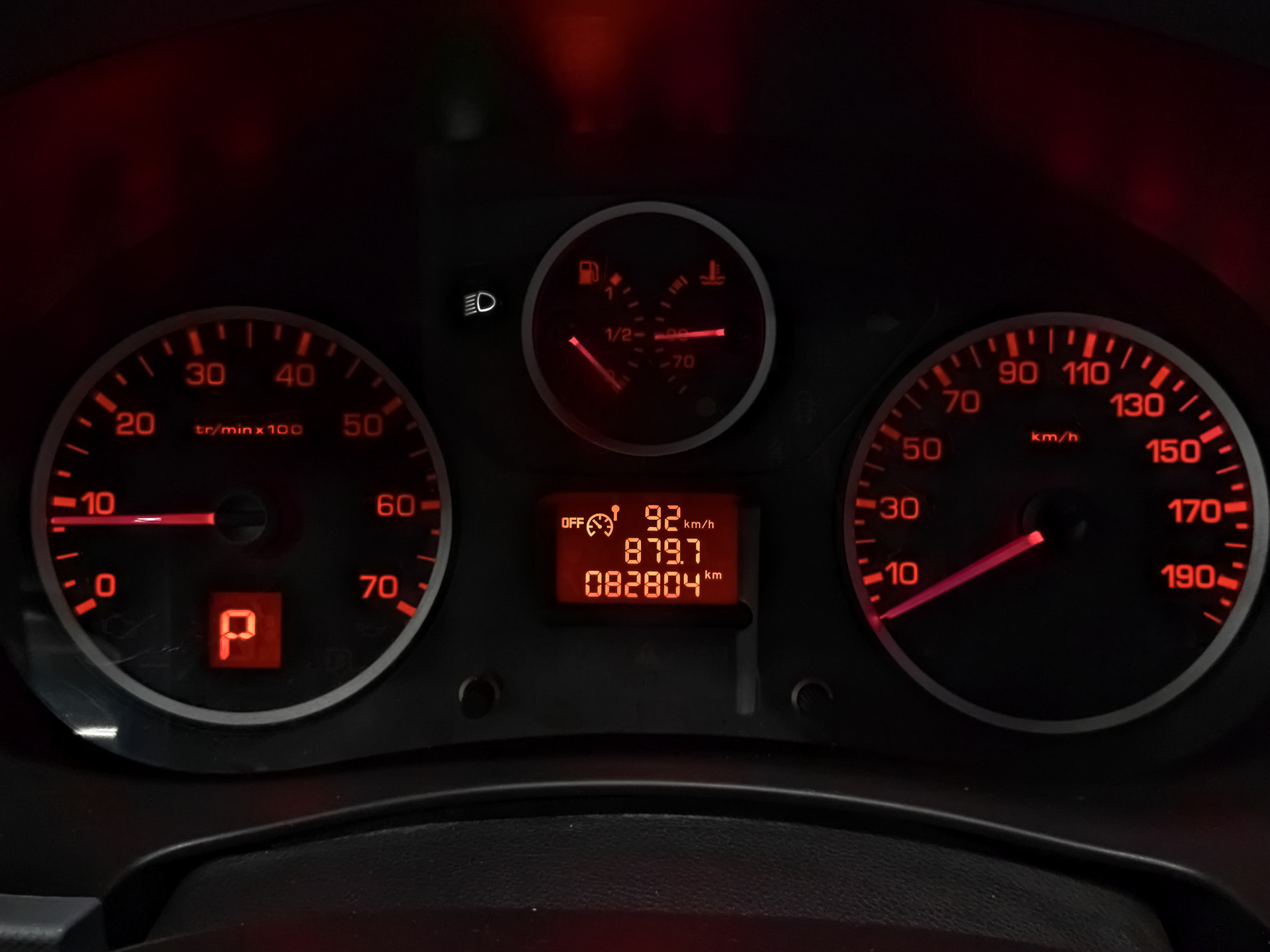 OPEL Combo 1.60 (115 л.с), автомат, 2021, пробег 82 804 км