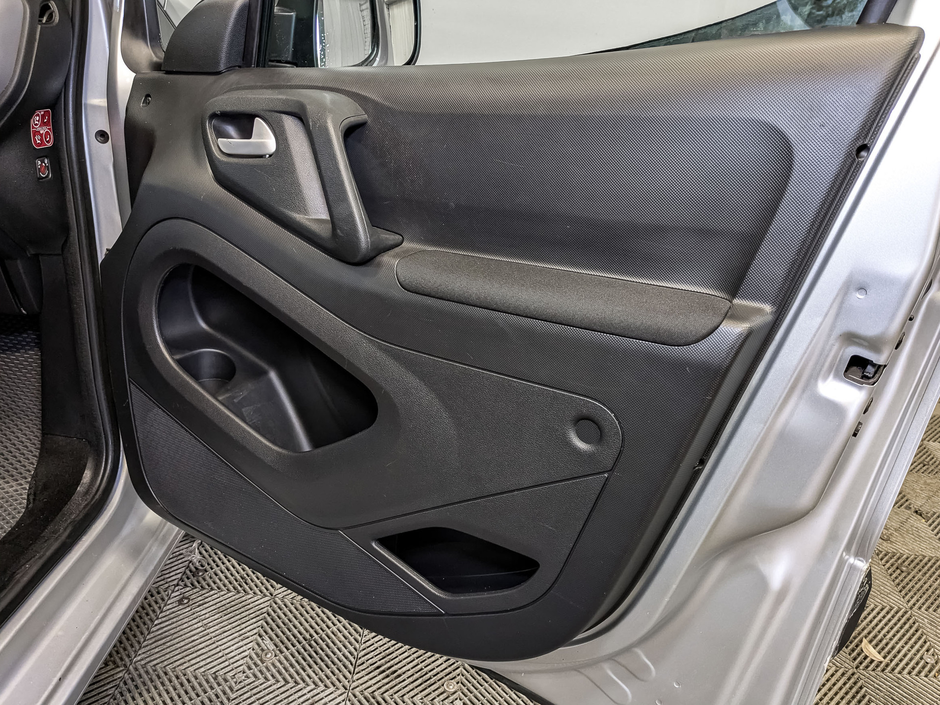 OPEL Combo 1.60 (115 л.с), автомат, 2021, пробег 82 804 км