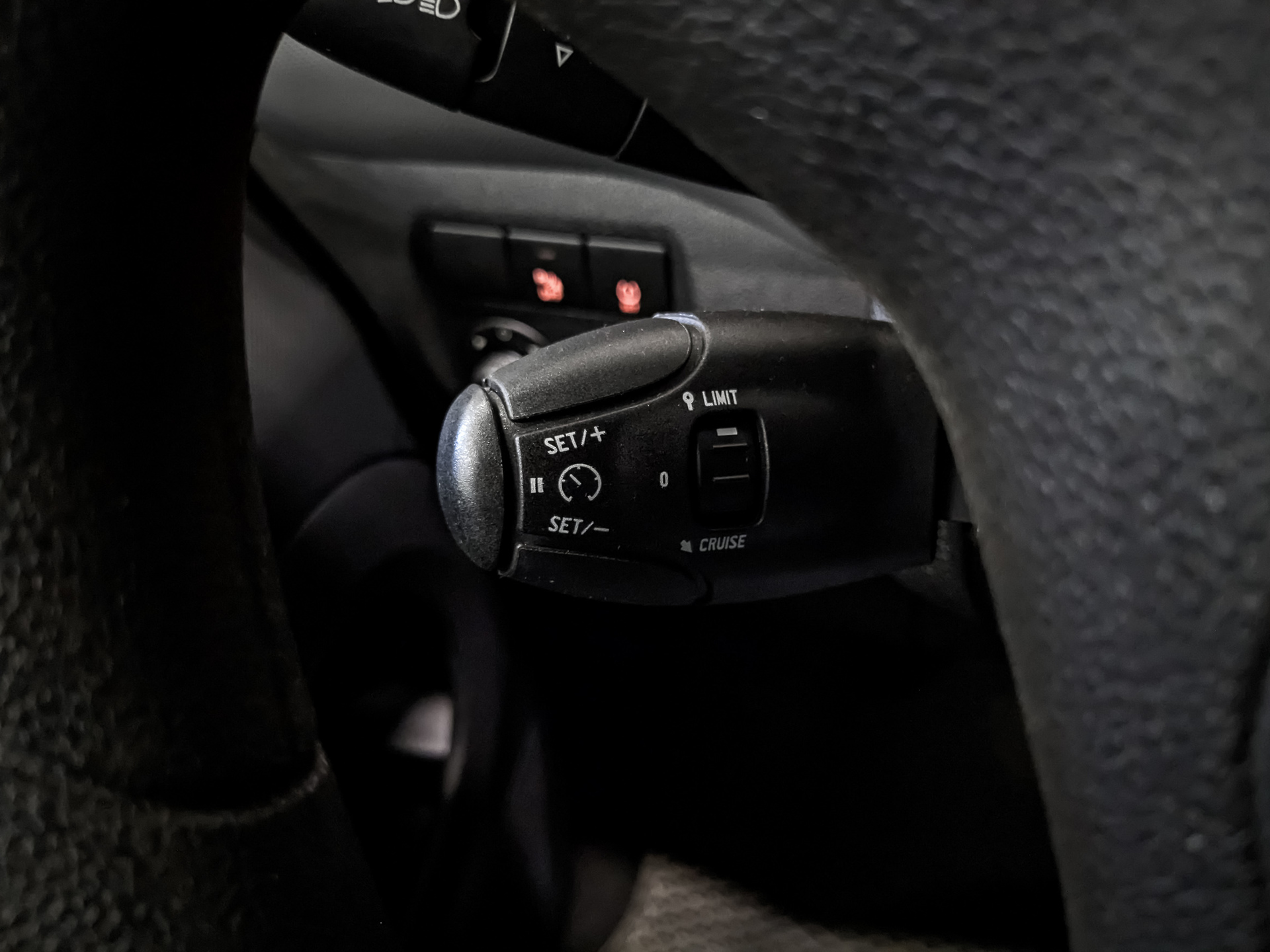 OPEL Combo 1.60 (115 л.с), автомат, 2021, пробег 82 804 км