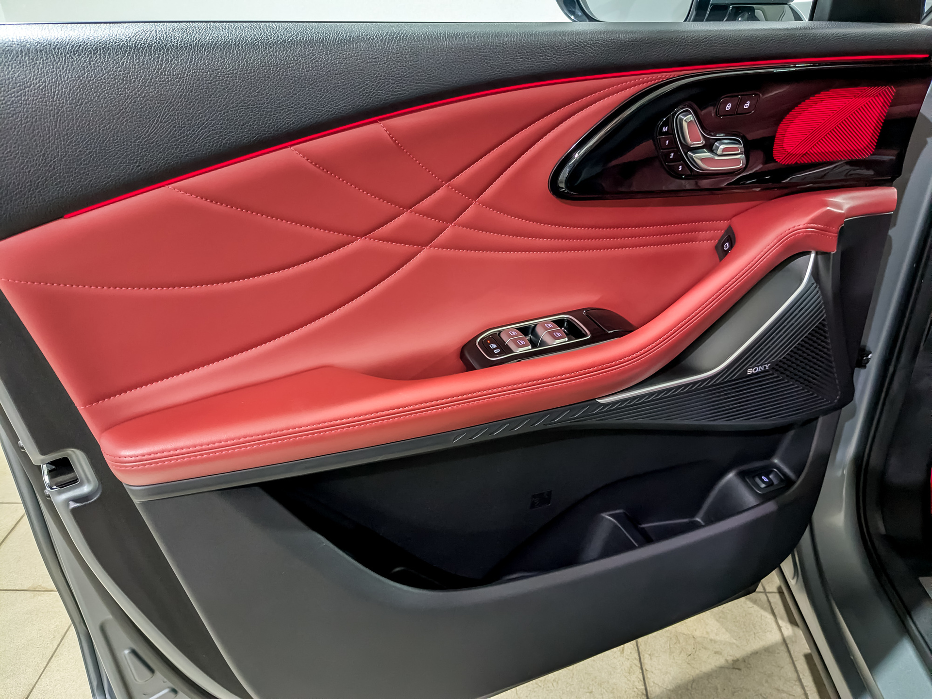 EXEED RX 2.00 (249 л.с), автомат, 2023, пробег 70 852 км