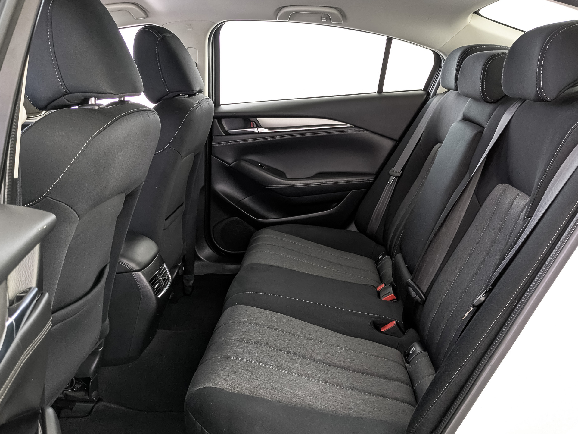 MAZDA 6 2.00 (150 л.с), автомат, 2019, пробег 89 233 км