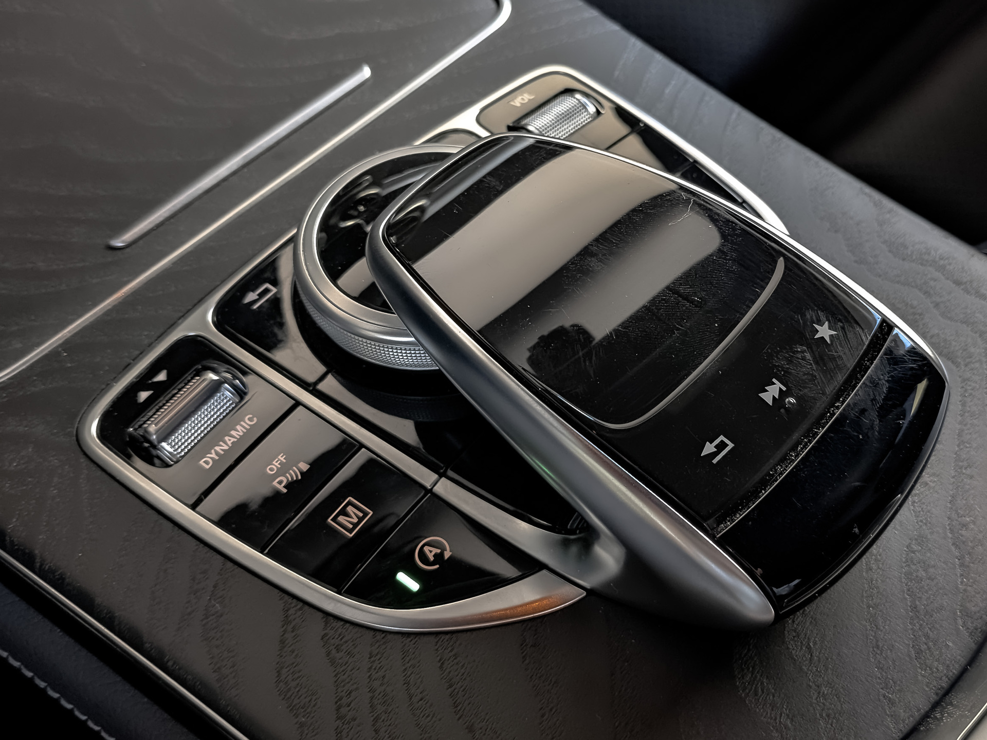 MERCEDES-BENZ GLC Coupe 2.00 (211 л.с), автомат, 2019, пробег 58 820 км