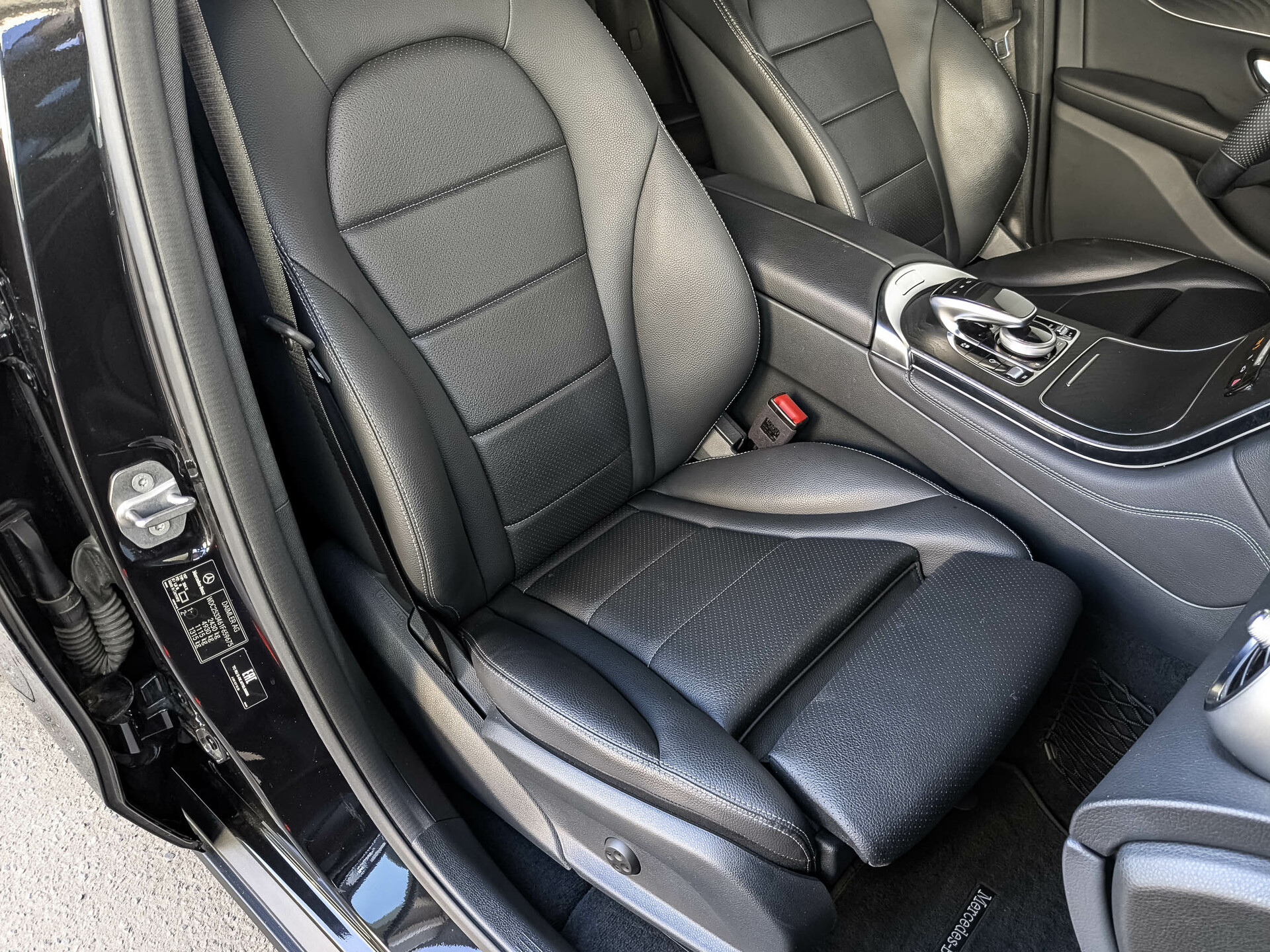 MERCEDES-BENZ GLC Coupe 2.00 (211 л.с), автомат, 2019, пробег 58 820 км