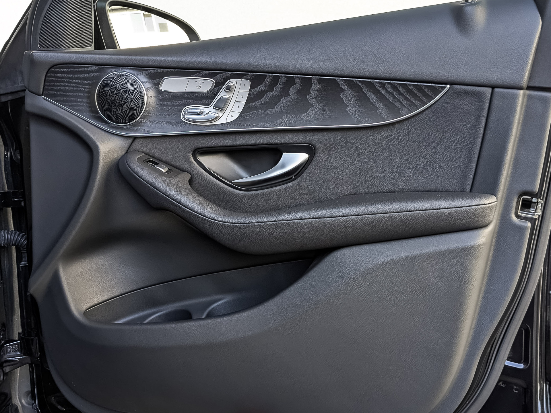 MERCEDES-BENZ GLC Coupe 2.00 (211 л.с), автомат, 2019, пробег 58 820 км