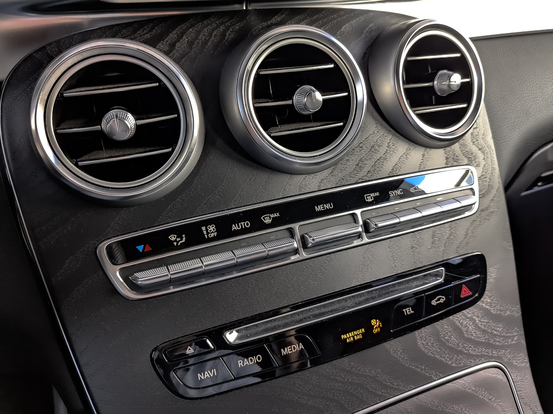 MERCEDES-BENZ GLC Coupe 2.00 (211 л.с), автомат, 2019, пробег 58 820 км