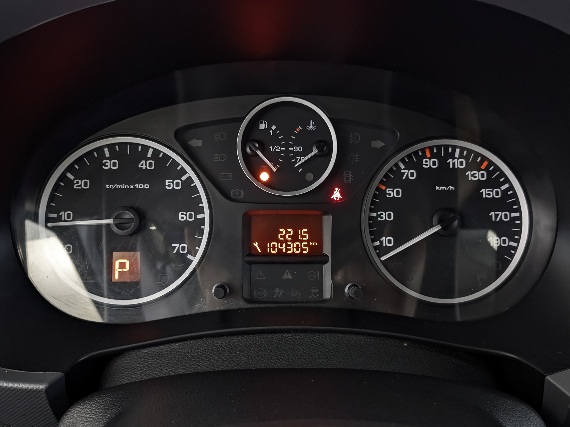 PEUGEOT Partner 1.60 (115 л.с), автомат, 2021, пробег 104 294 км