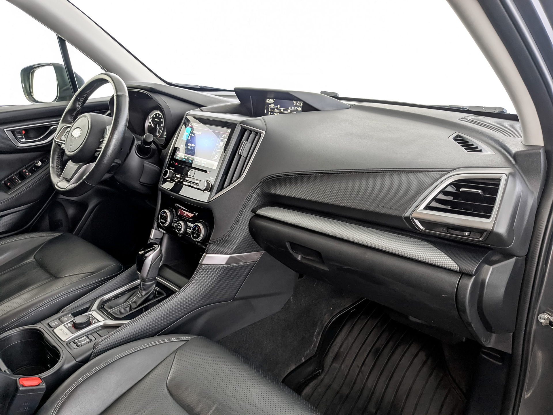 SUBARU Forester 2.00 (150 л.с), автомат, 2021, пробег 96 057 км
