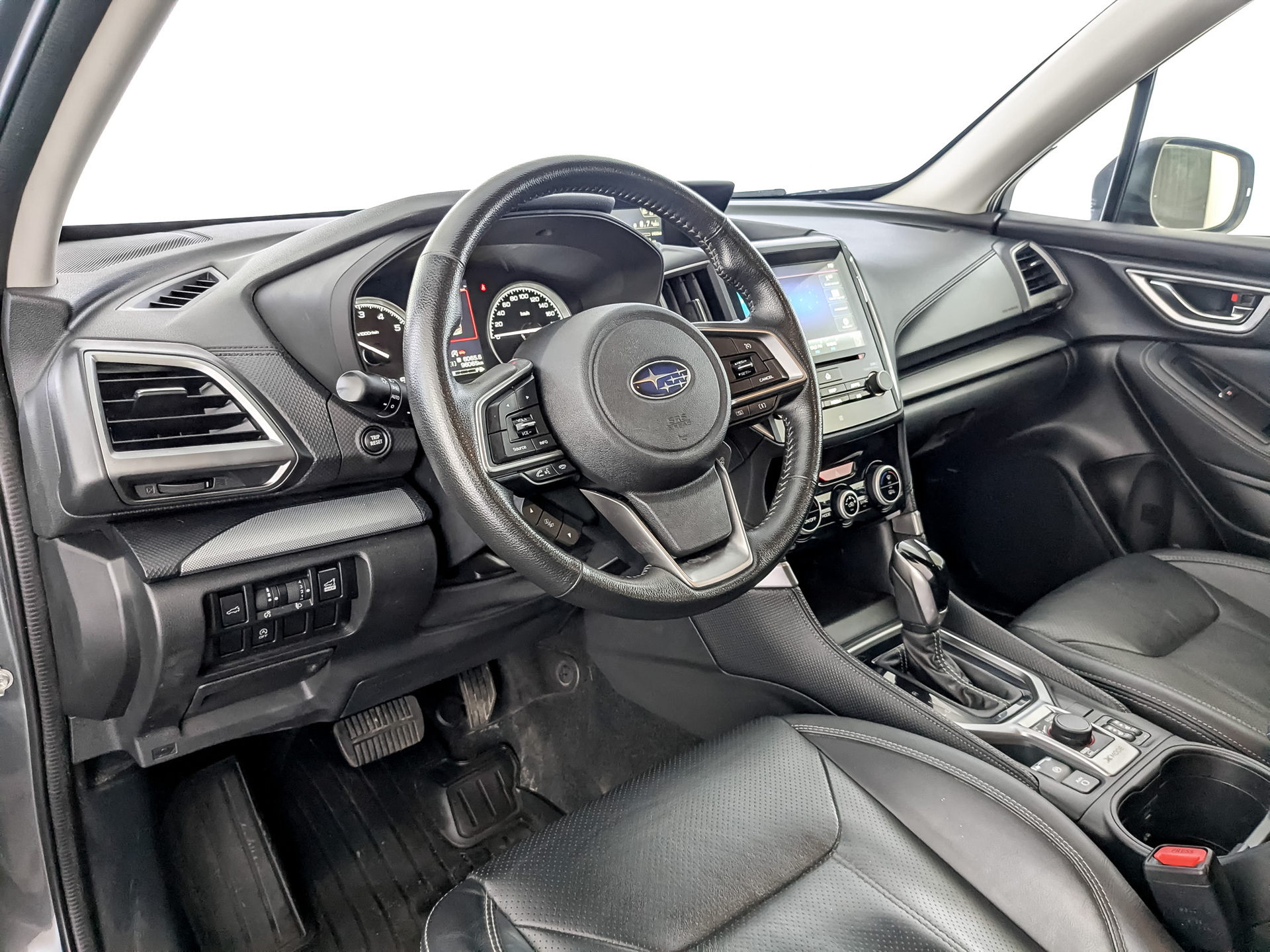 SUBARU Forester 2.00 (150 л.с), автомат, 2021, пробег 96 057 км