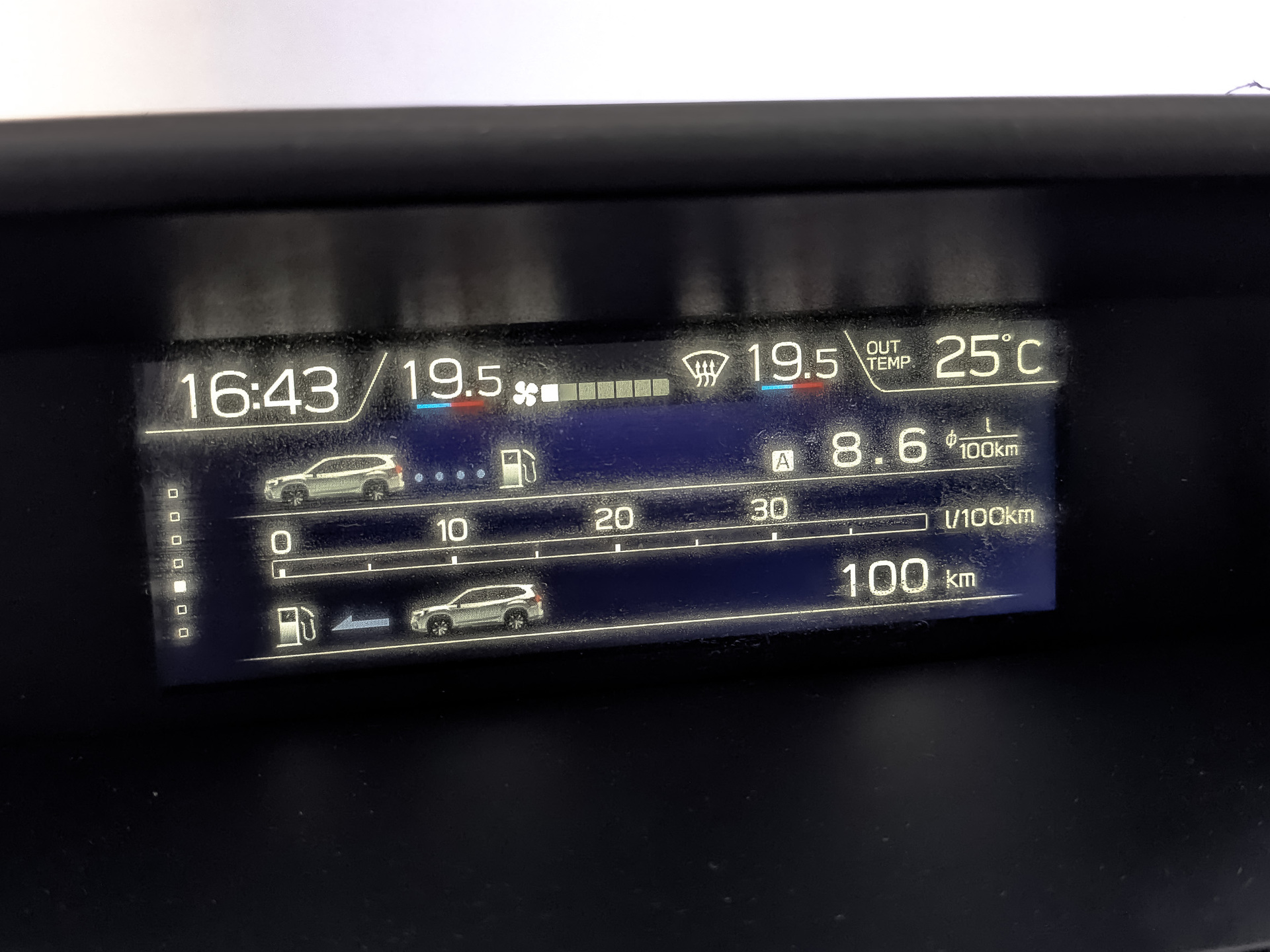 SUBARU Forester 2.00 (150 л.с), автомат, 2021, пробег 96 057 км