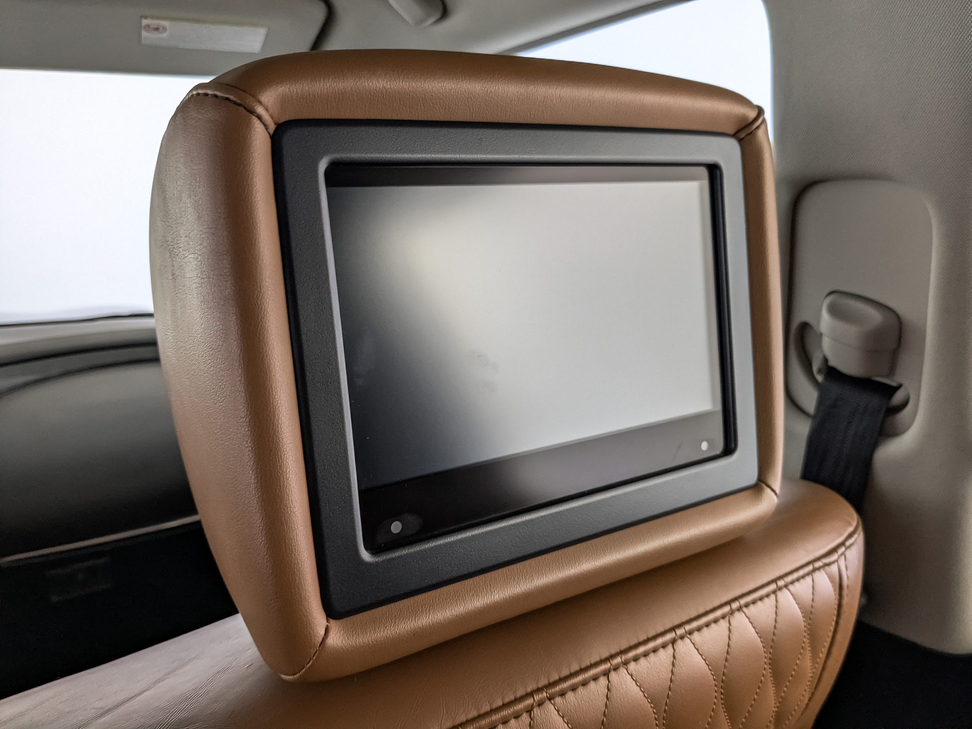 INFINITI QX80 5.60 (405 л.с), автомат, 2019, пробег 137 396 км