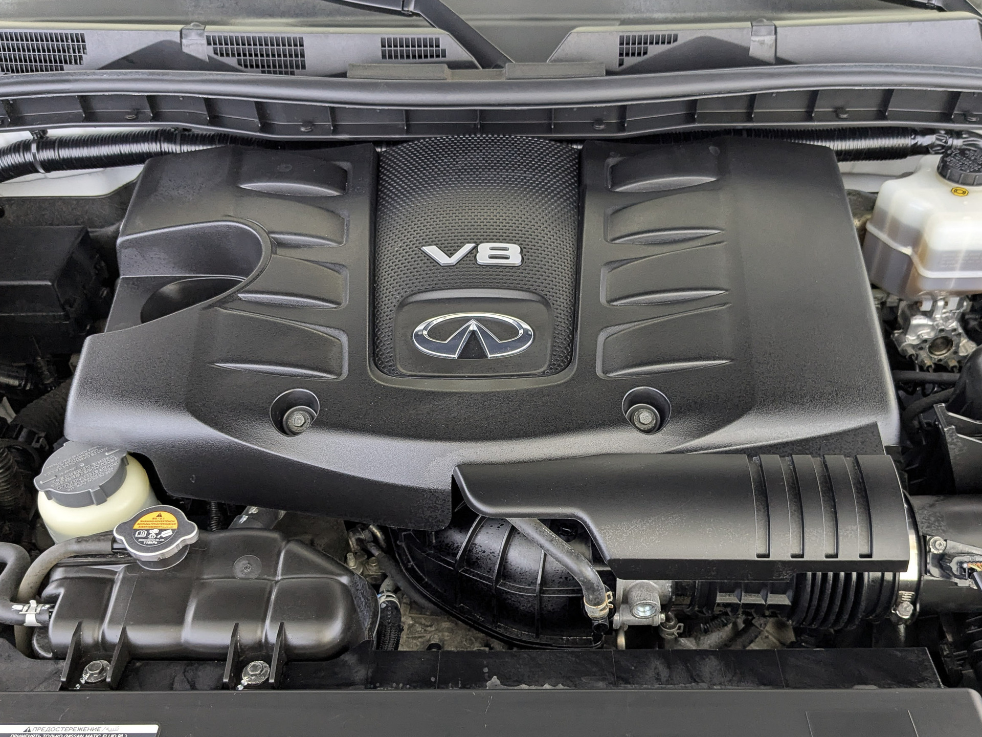 INFINITI QX80 5.60 (405 л.с), автомат, 2019, пробег 98 571 км