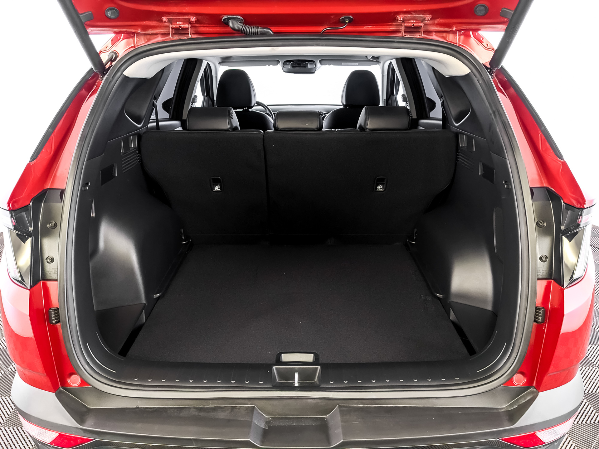 HYUNDAI Tucson 1.60 (180 л.с), автомат, 2022, пробег 32 851 км