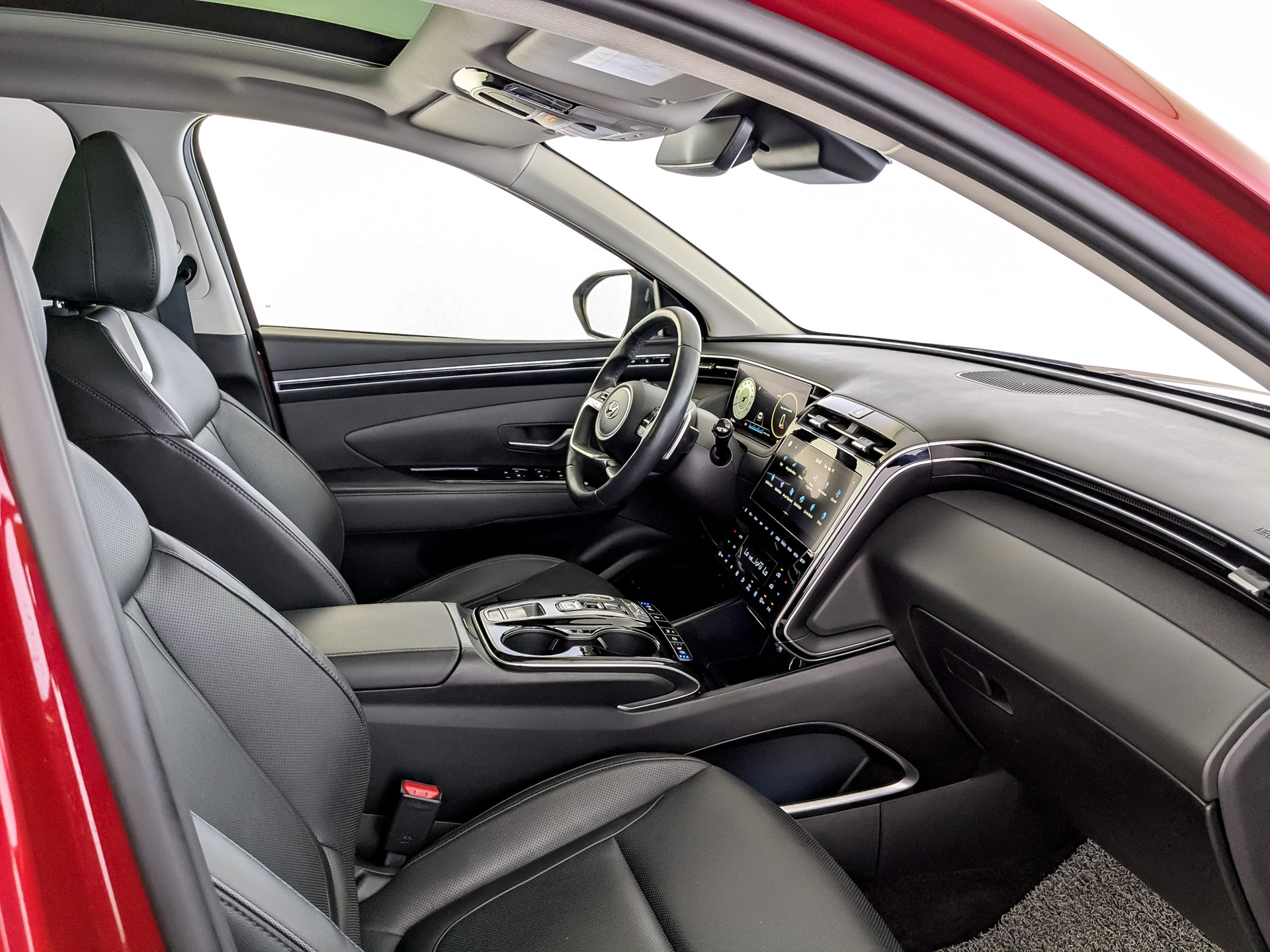 HYUNDAI Tucson 1.60 (180 л.с), автомат, 2022, пробег 32 851 км