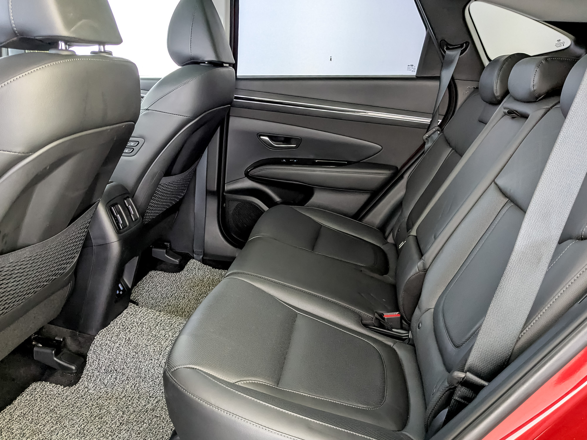 HYUNDAI Tucson 1.60 (180 л.с), автомат, 2022, пробег 32 851 км