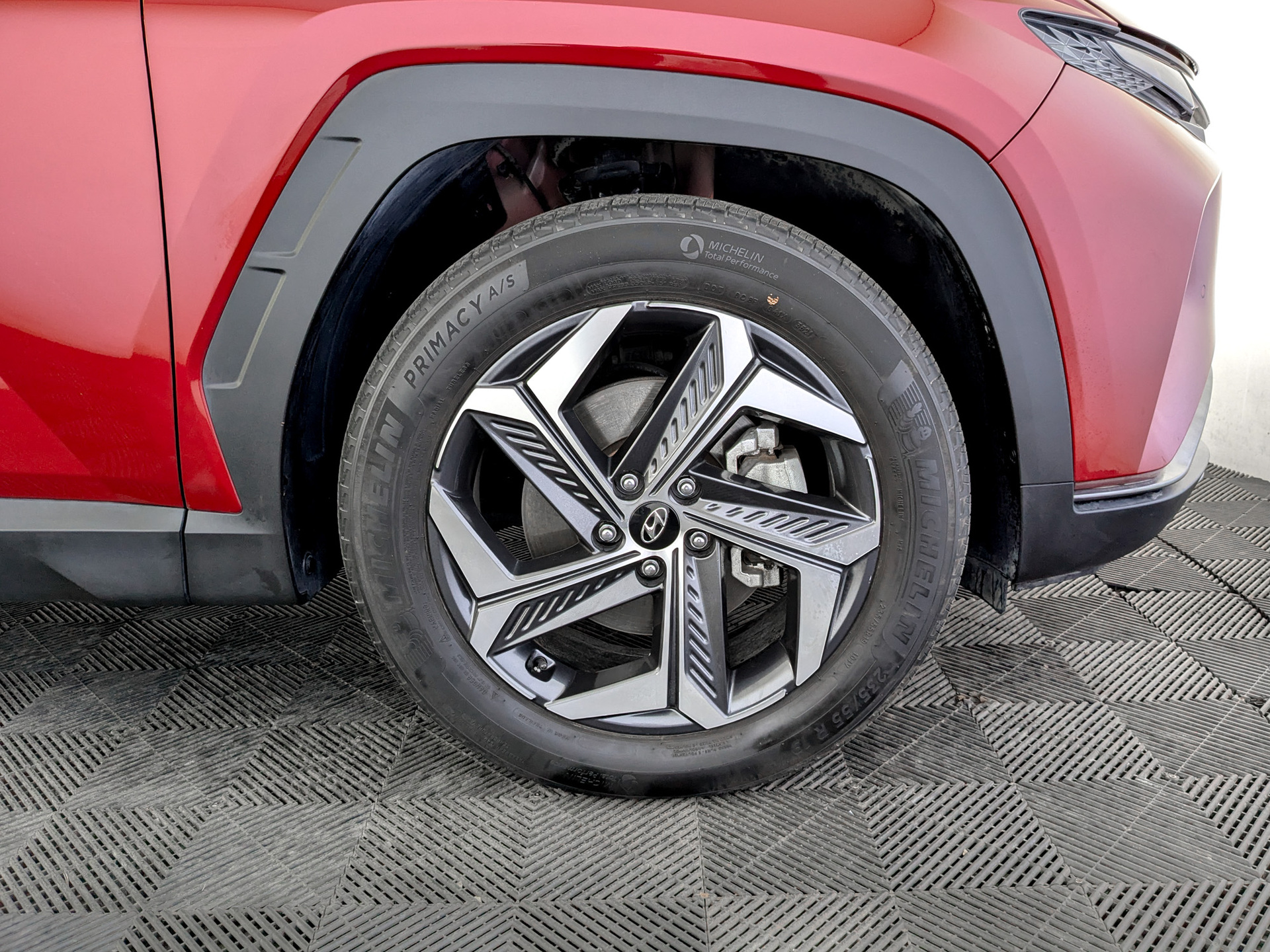 HYUNDAI Tucson 1.60 (180 л.с), автомат, 2022, пробег 32 851 км