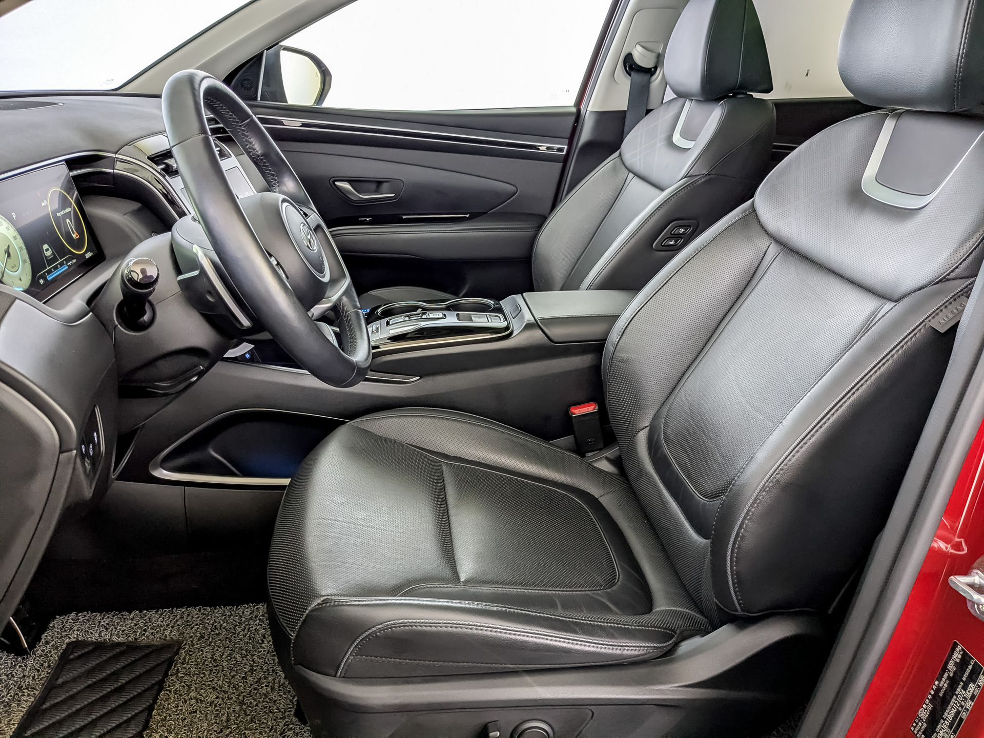 HYUNDAI Tucson 1.60 (180 л.с), автомат, 2022, пробег 32 851 км