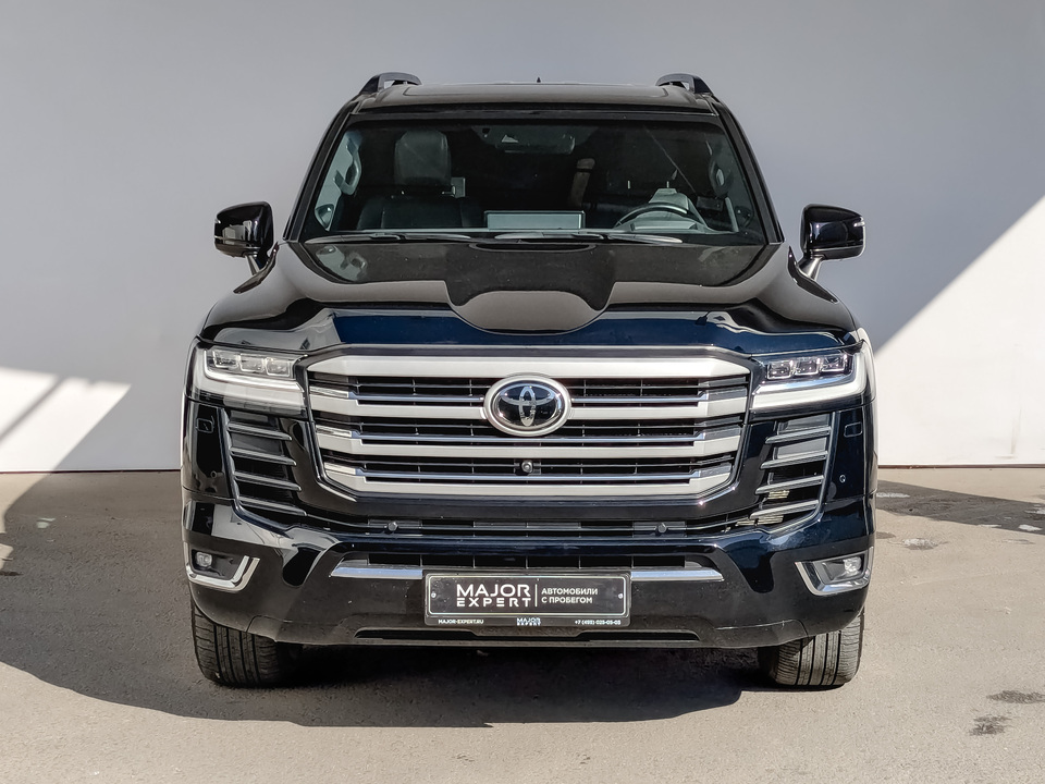 Toyota Land Cruiser 300