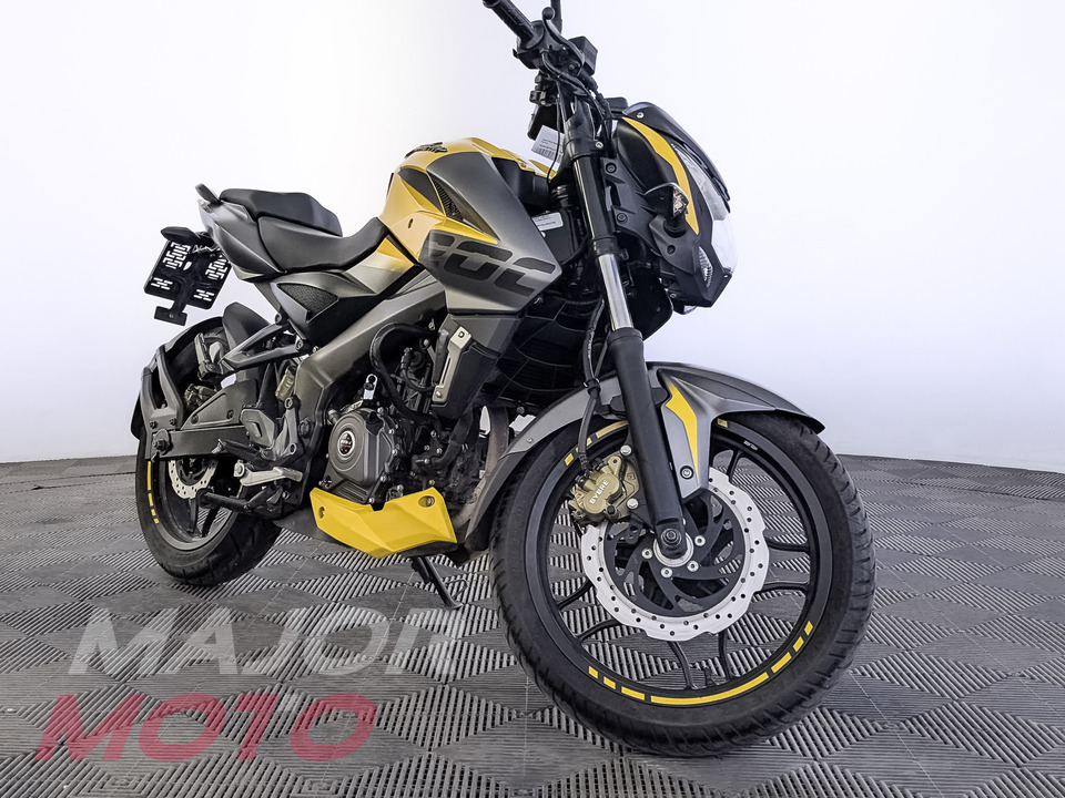 Bajaj Pulsar NS 200 - фото №5