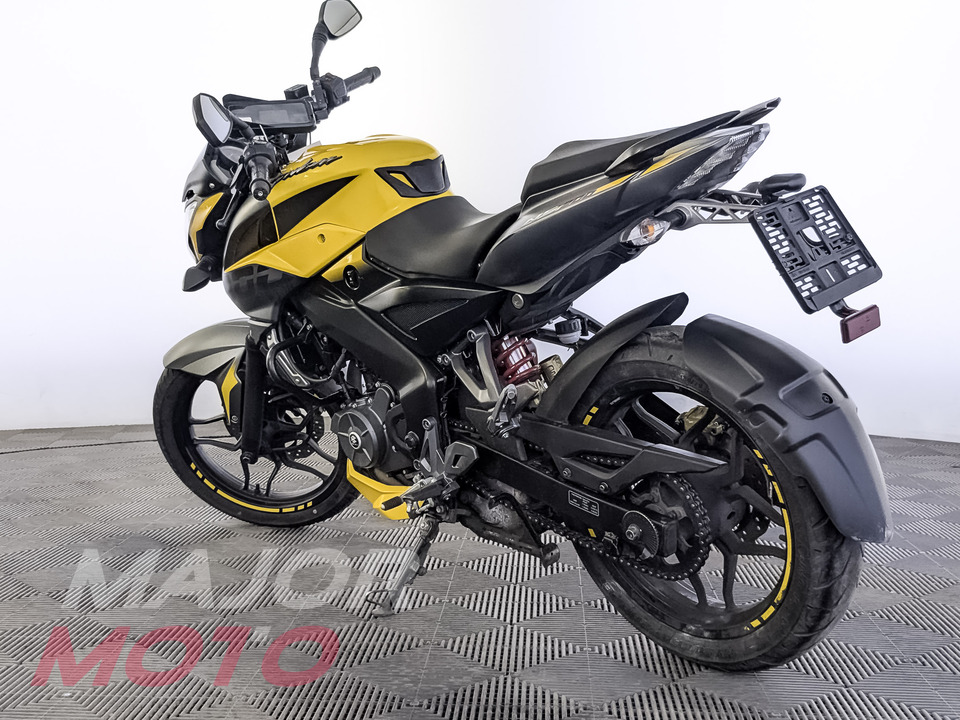 Bajaj Pulsar NS 200 - фото №7