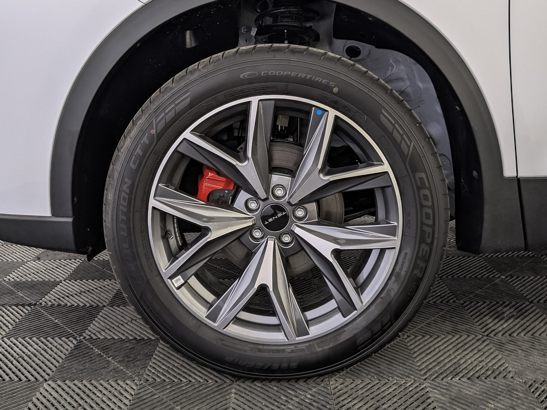 Фото Tenet T7 Active 1.6T/150 7RT 4WD