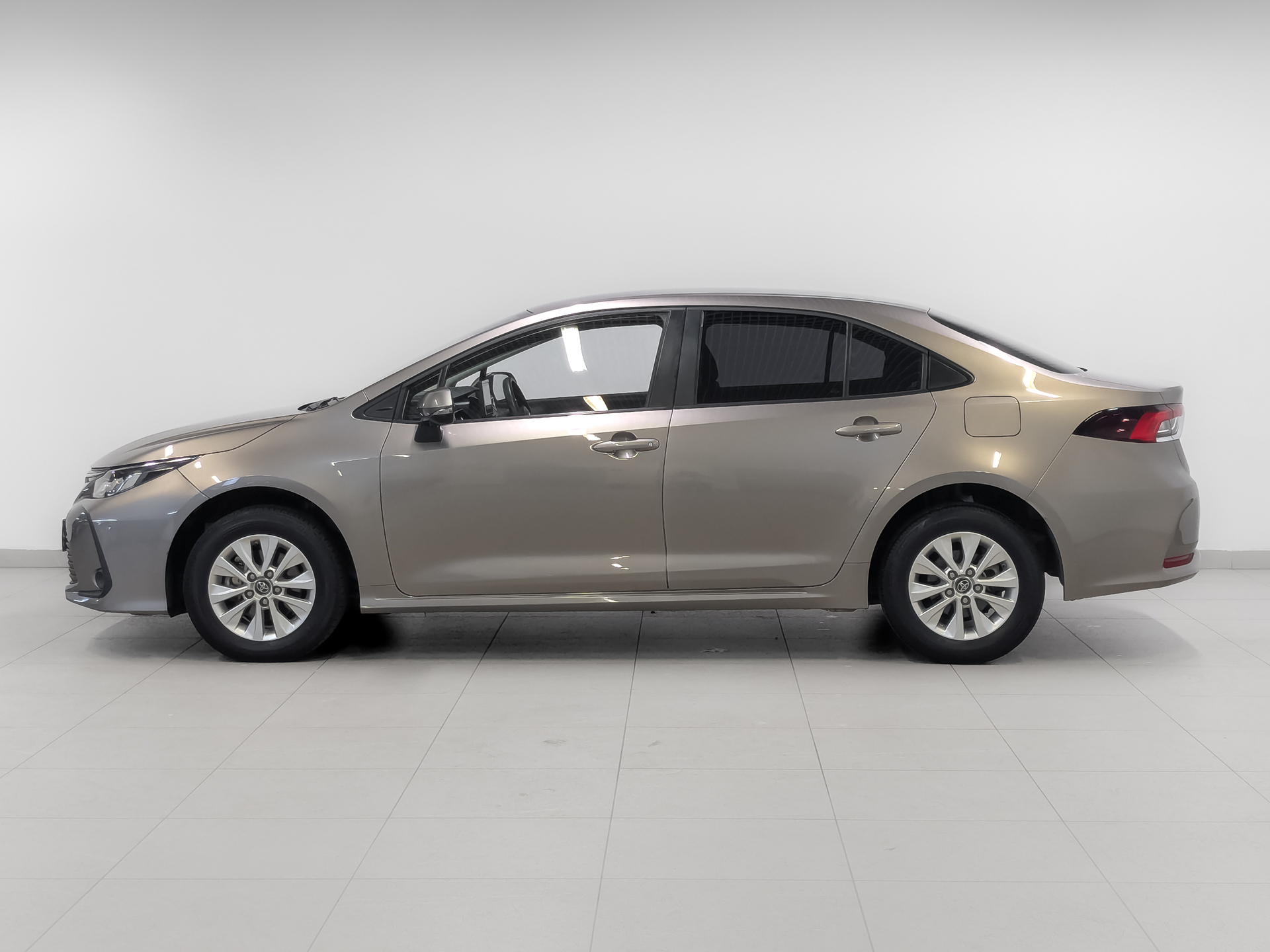 TOYOTA Corolla 1.20 (116 л.с), автомат, 2022, пробег 40 240 км