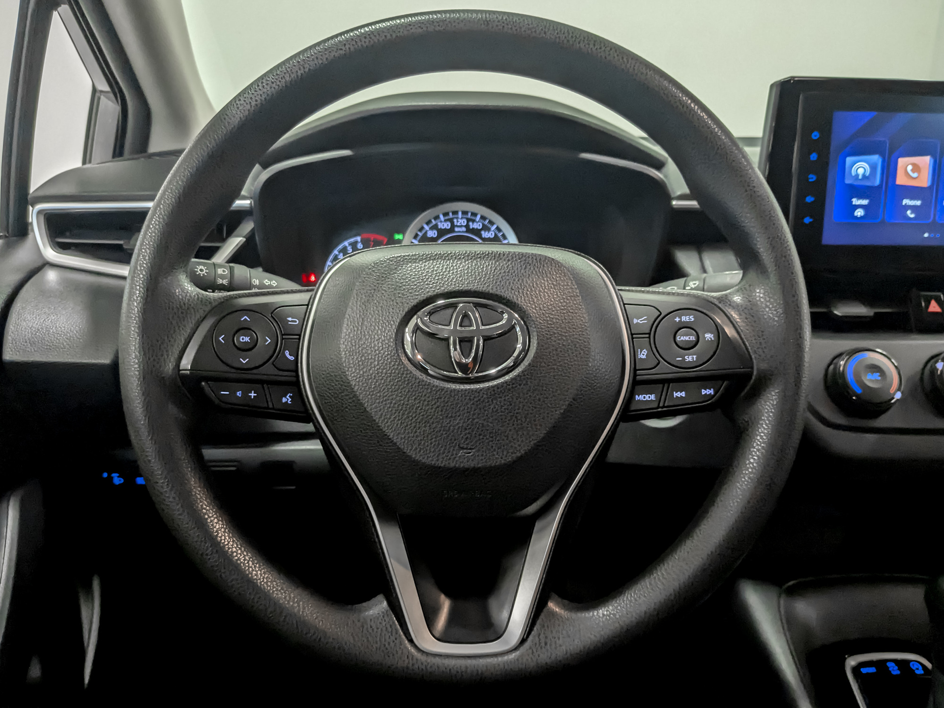 TOYOTA Corolla 1.20 (116 л.с), автомат, 2022, пробег 40 240 км