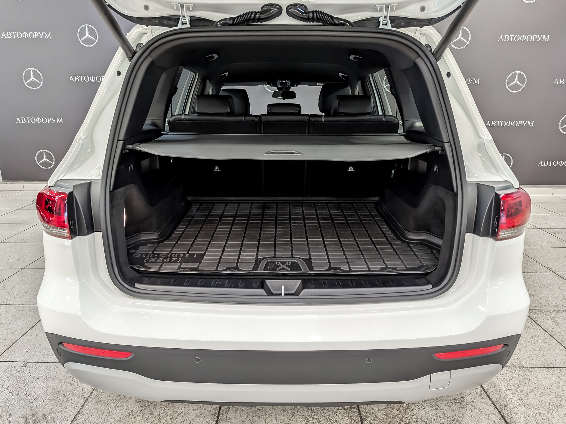 MERCEDES-BENZ GLB 1.30 (150 л.с), автомат, 2021, пробег 88 783 км
