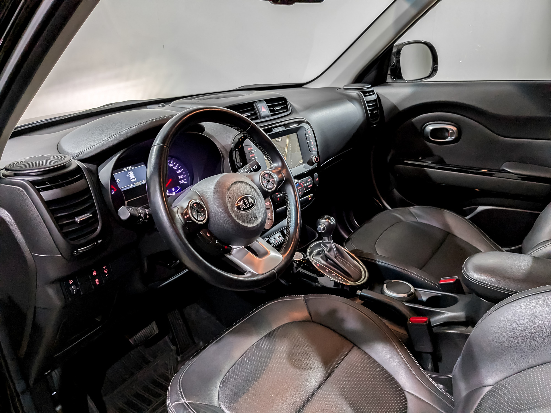 KIA Soul 1.60 (132 л.с), автомат, 2019, пробег 109 090 км