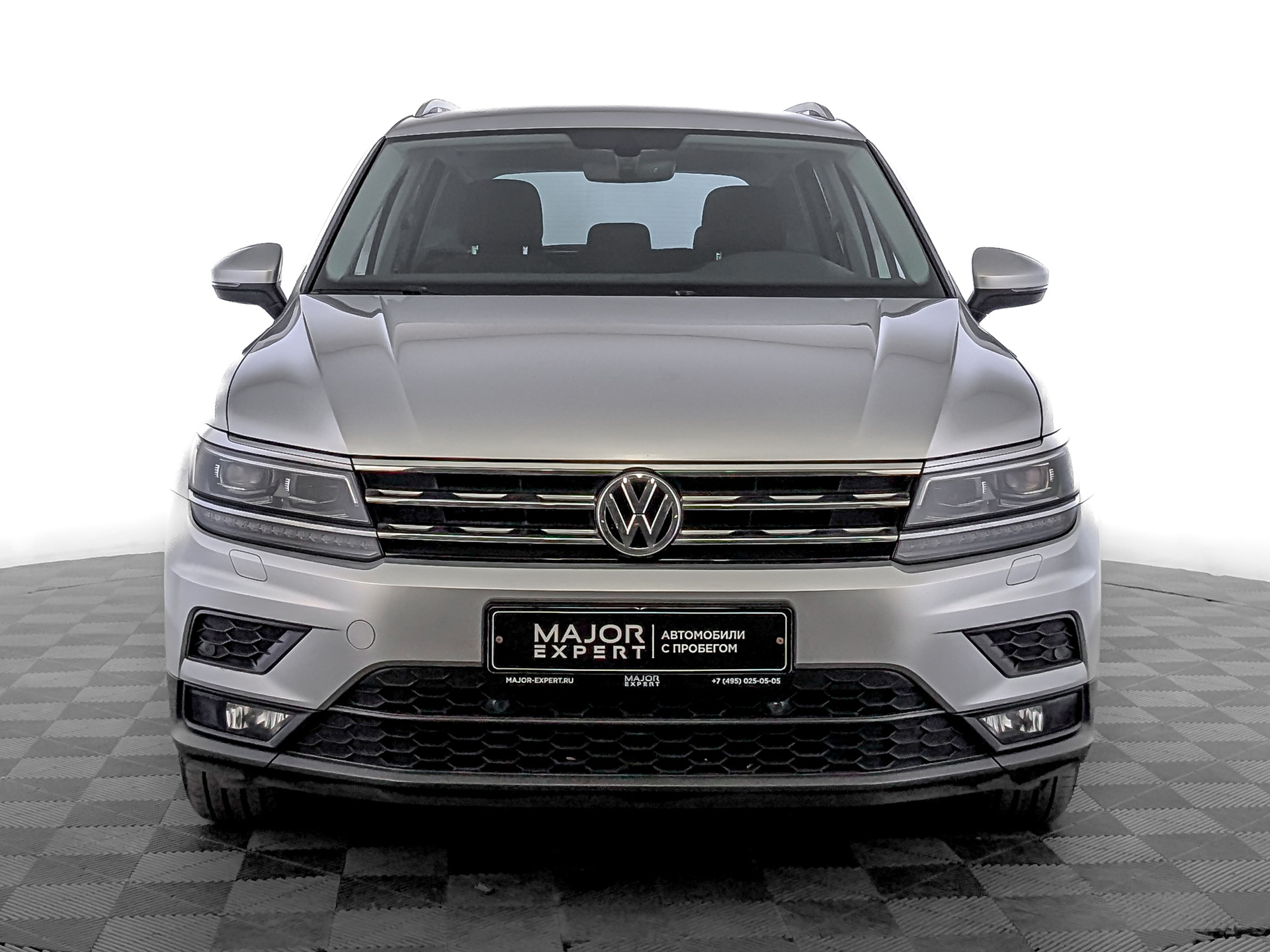 VOLKSWAGEN Tiguan 1.40 (150 л.с), автомат, 2017, пробег 125 740 км