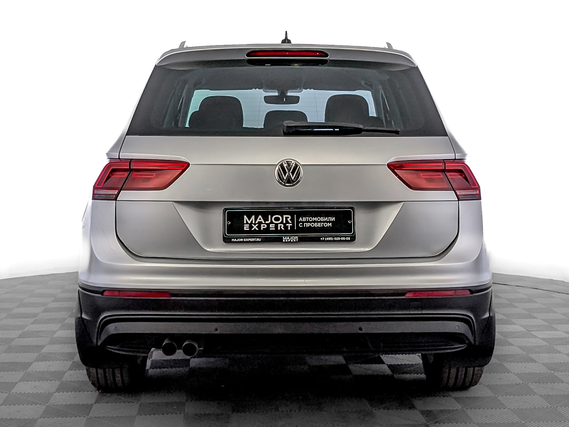 VOLKSWAGEN Tiguan 1.40 (150 л.с), автомат, 2017, пробег 125 740 км