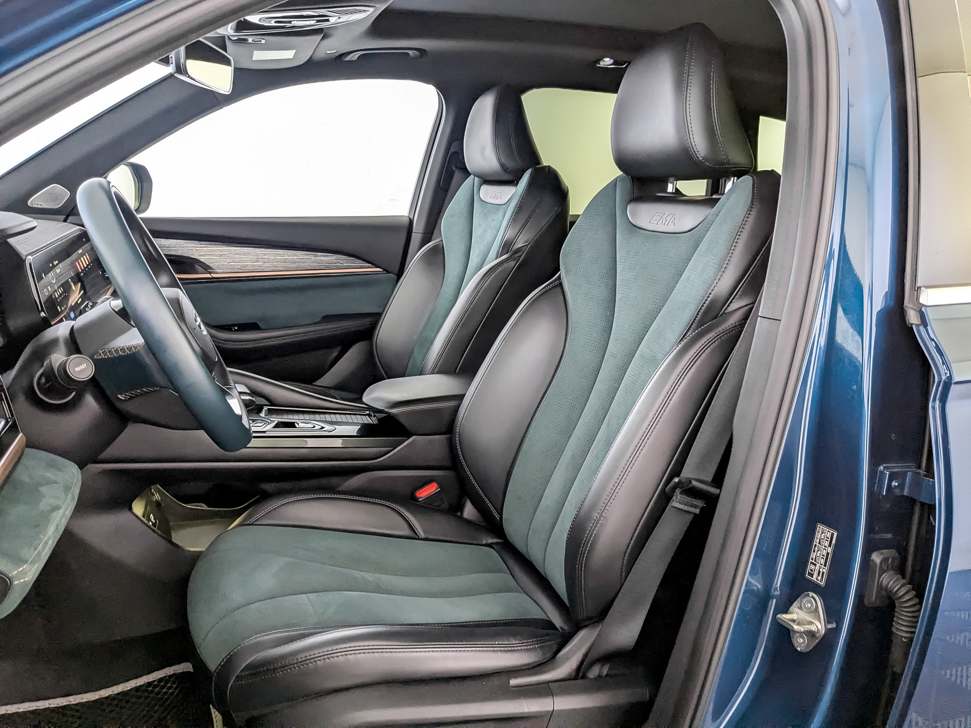 GEELY Xingyue L (Monjaro) 2.00 (238 л.с), автомат, 2023, пробег 91 134 км
