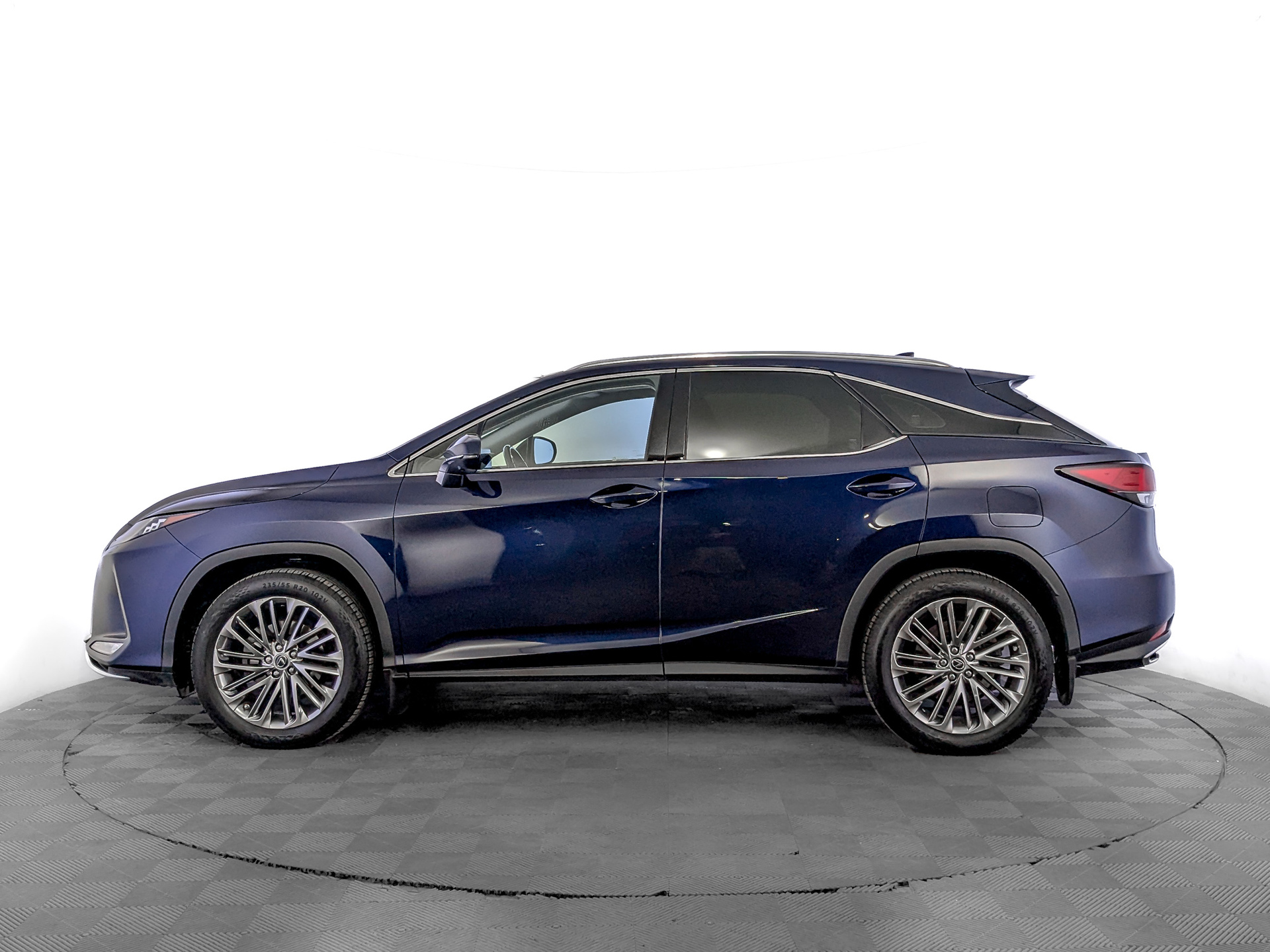 LEXUS RX 2.00 (238 л.с), автомат, 2021, пробег 65 400 км