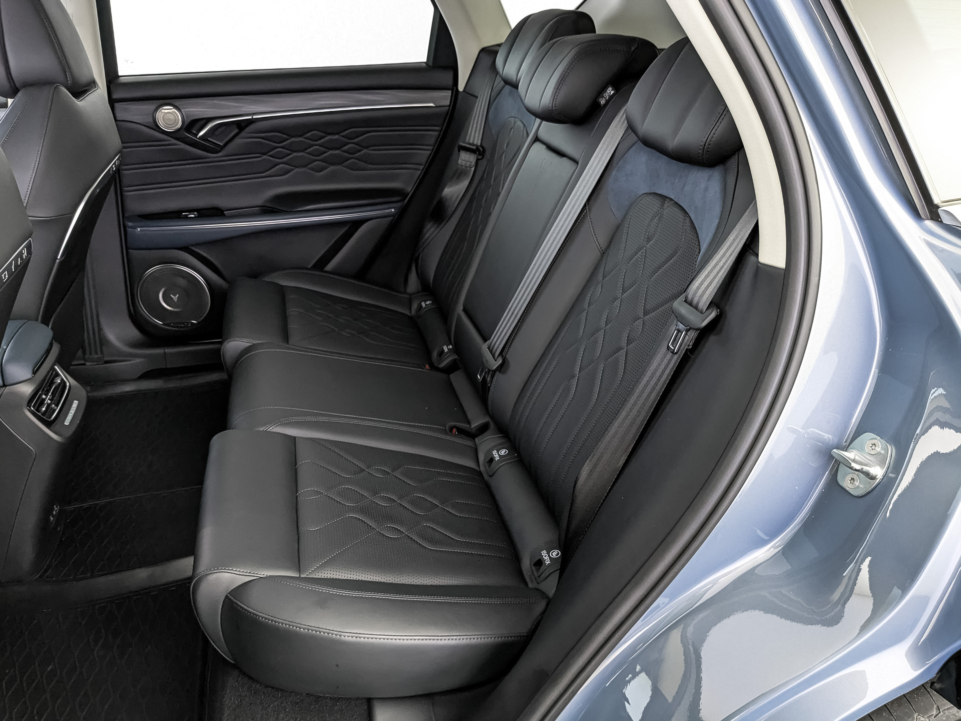 VOYAH Free 1.50 (231 л.с), автомат, 2023, пробег 56 750 км