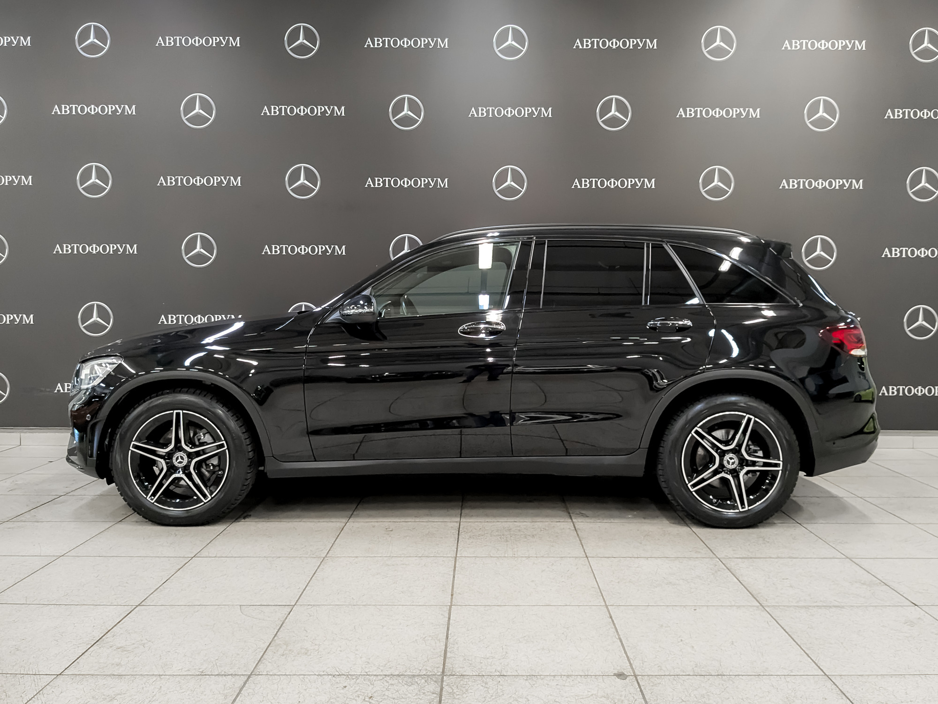 MERCEDES-BENZ GLC 2.00 (249 л.с), автомат, 2021, пробег 37 847 км