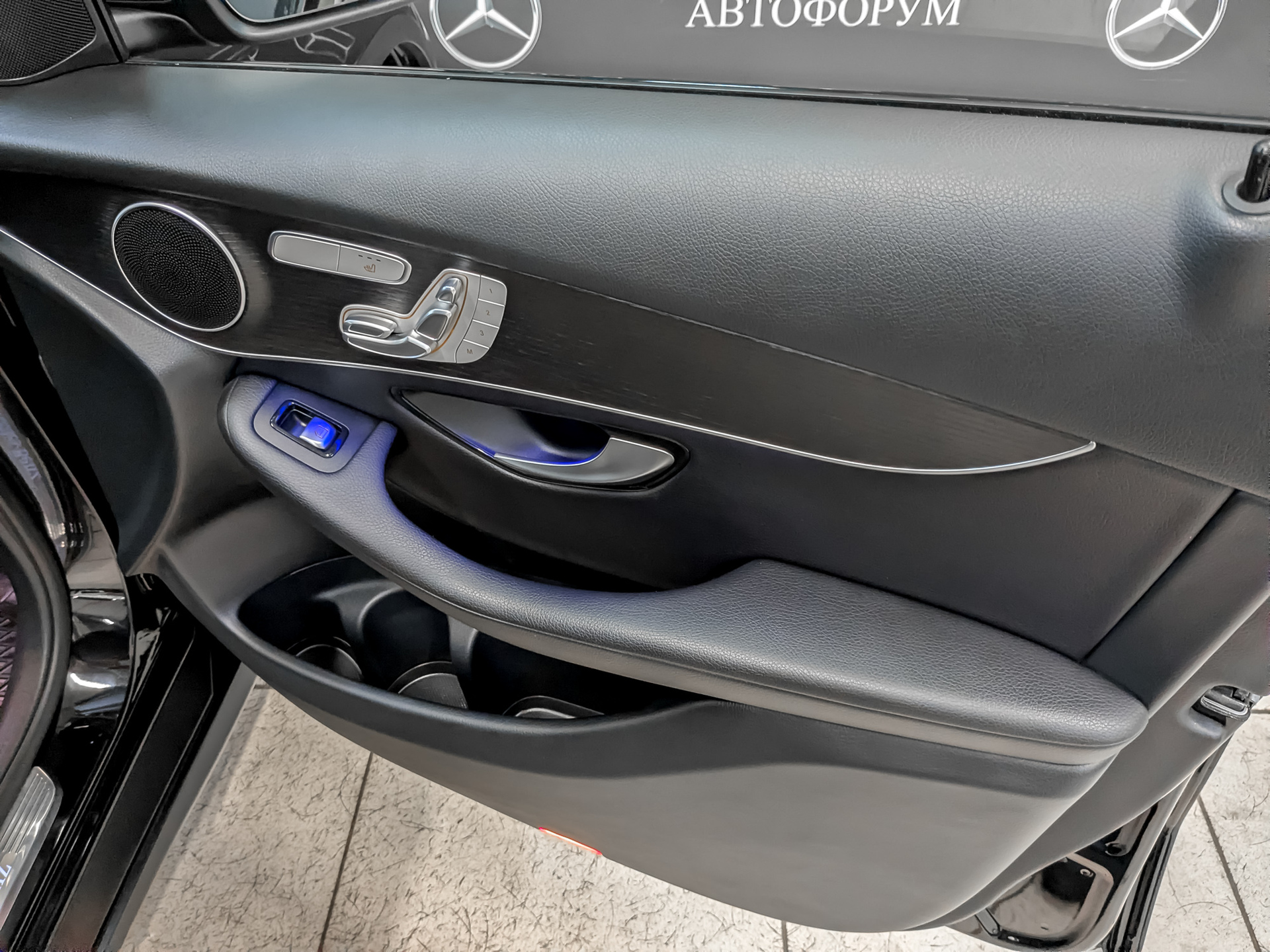MERCEDES-BENZ GLC 2.00 (249 л.с), автомат, 2021, пробег 37 847 км