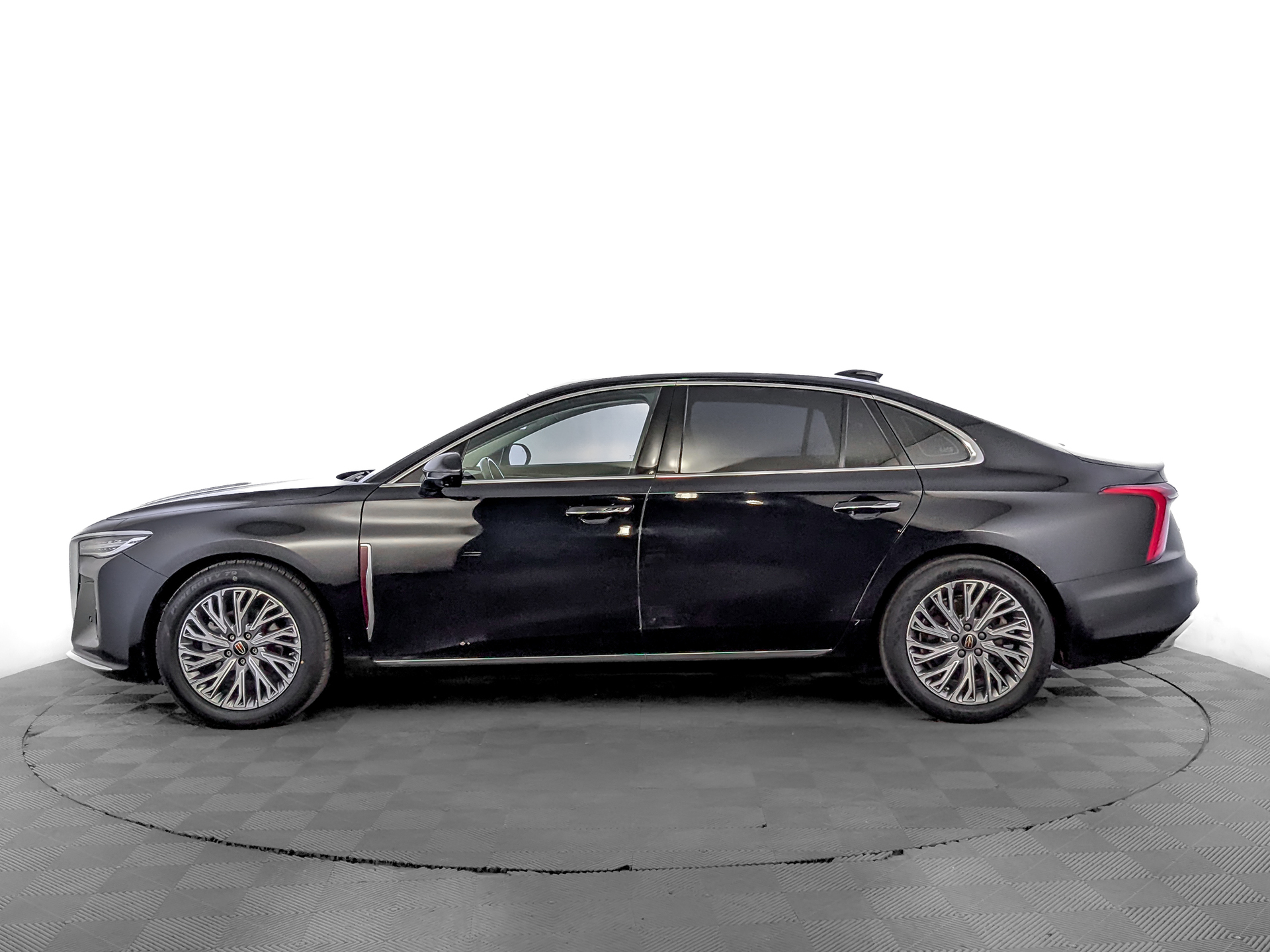 HONGQI H5 II 2.00 (218 л.с), автомат, 2024, пробег 145 558 км