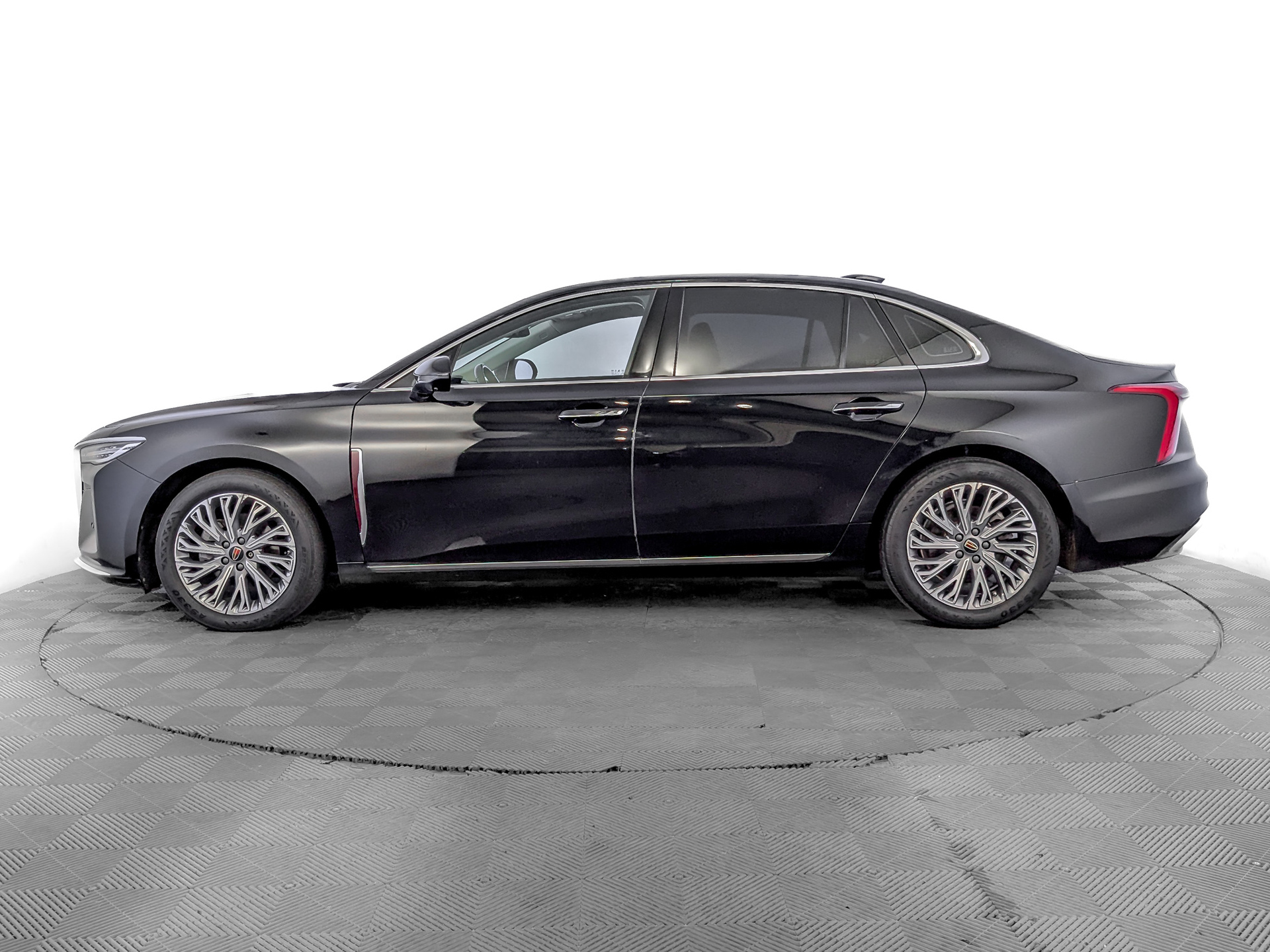HONGQI H5 II 2.00 (218 л.с), автомат, 2024, пробег 129 491 км