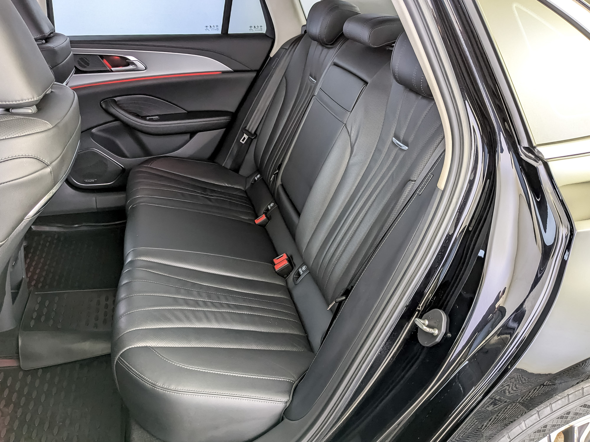 HONGQI H5 II 2.00 (218 л.с), автомат, 2024, пробег 129 491 км