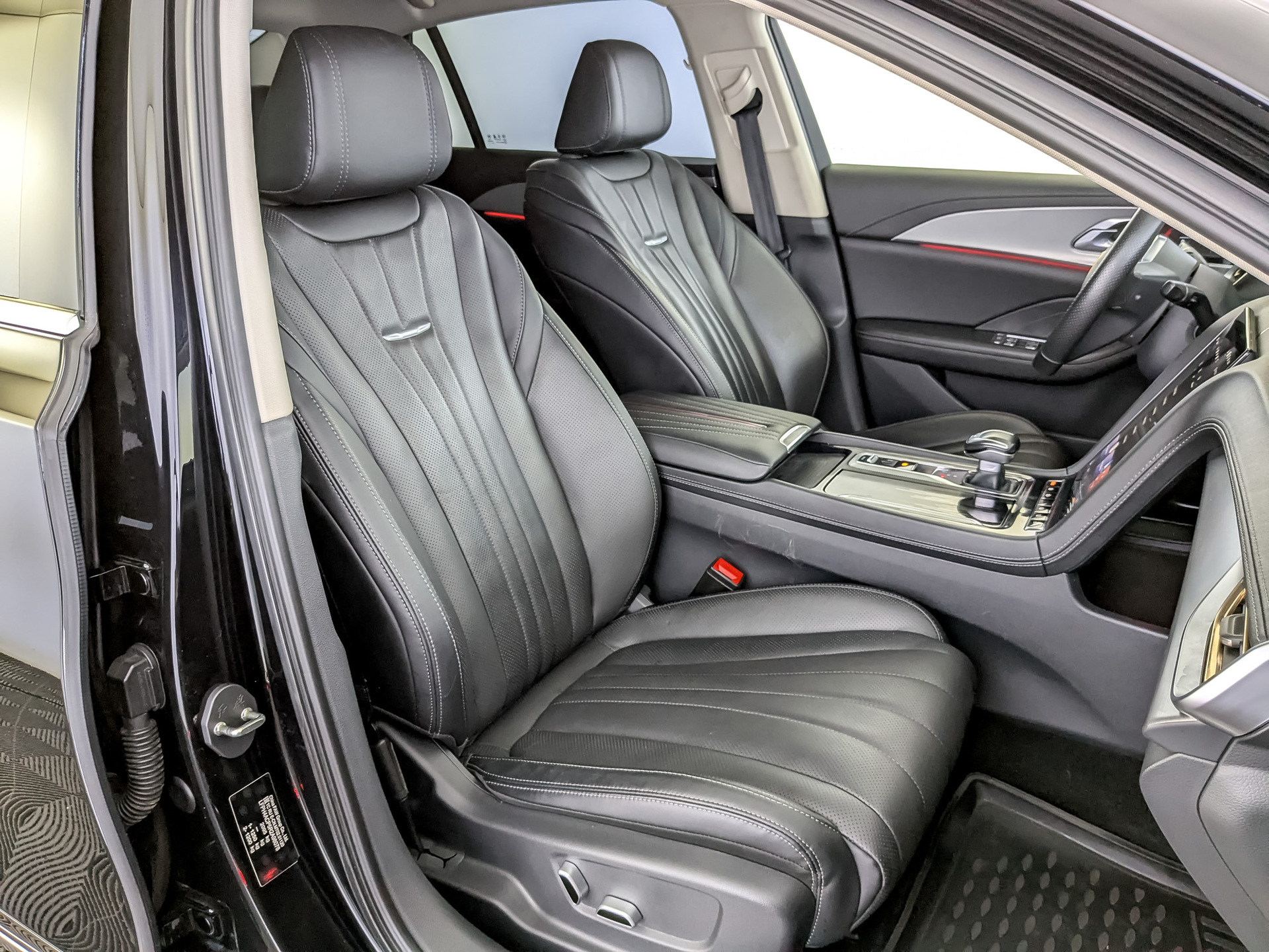 HONGQI H5 II 2.00 (218 л.с), автомат, 2024, пробег 129 491 км