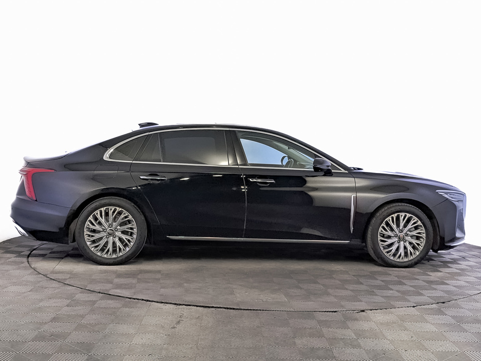 Hongqi H5 II