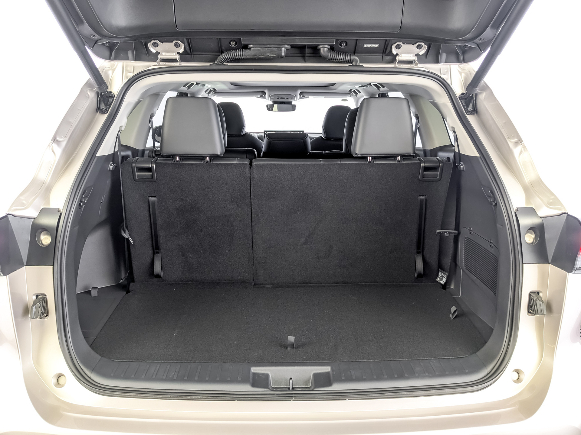 Фото Toyota Highlander Supreme 7 Seats 2.0T/248 4WD
