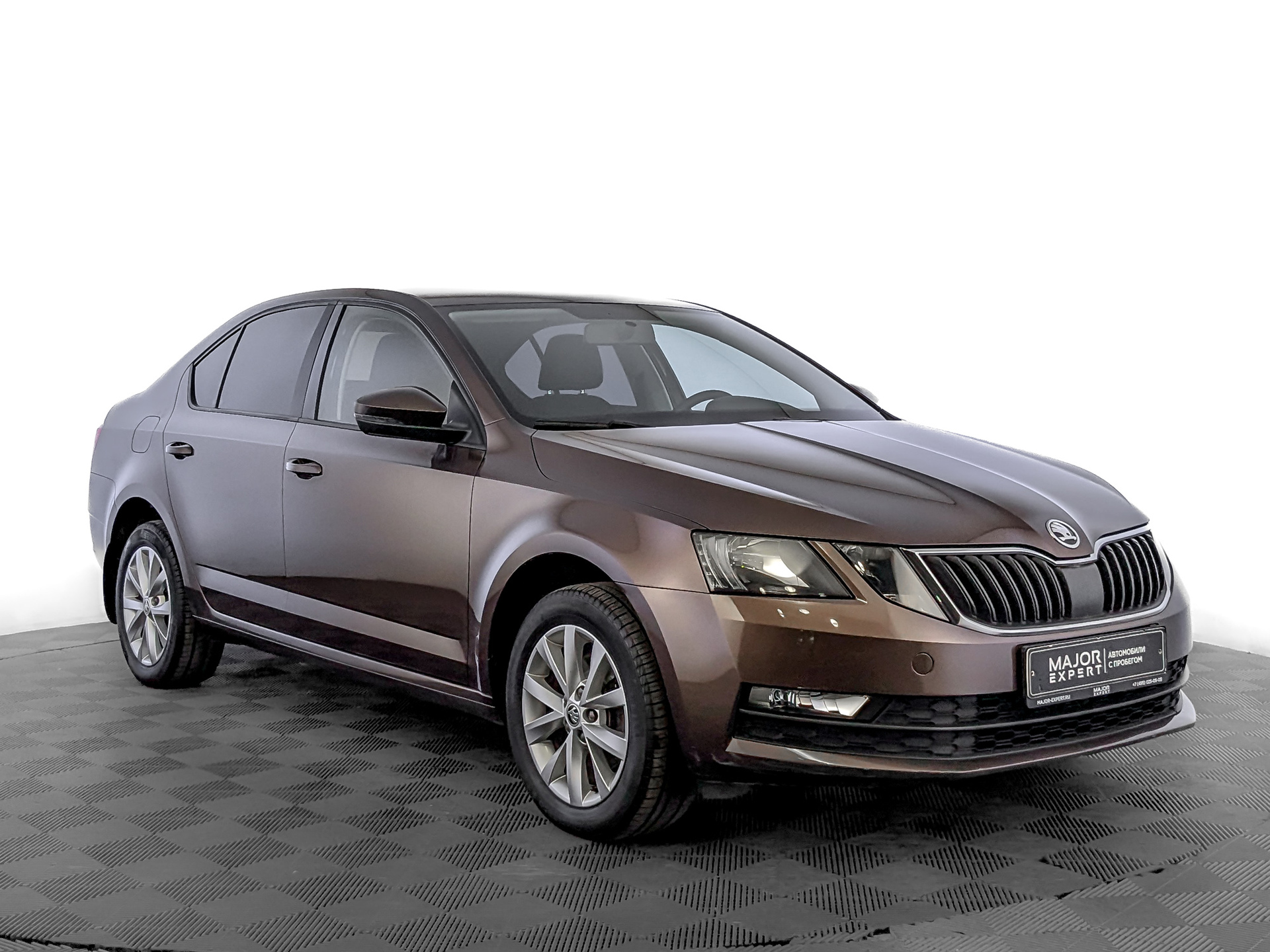 SKODA Octavia 1.60 (110 л.с), автомат, 2019, пробег 97 886 км
