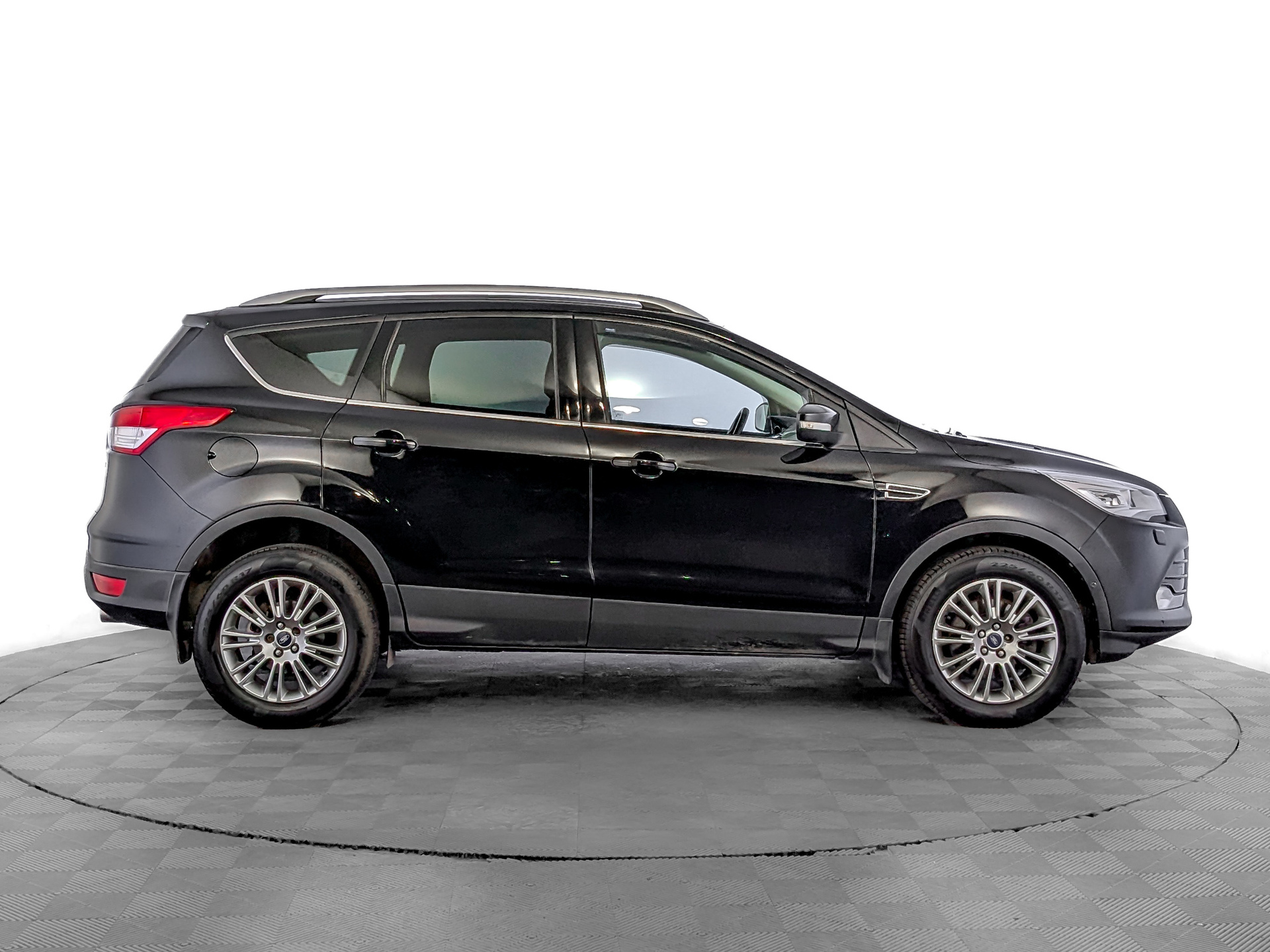 FORD Kuga 1.60 (150 л.с), автомат, 2014, пробег 157 027 км